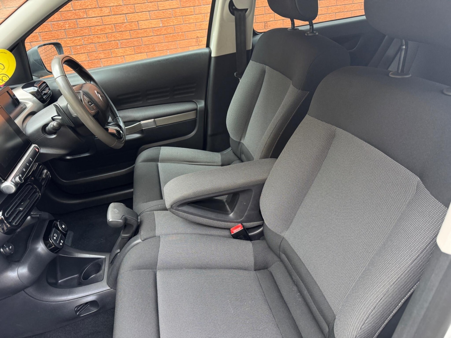 Used Citroen C4 Cactus for sale - 77537395: Photo 11