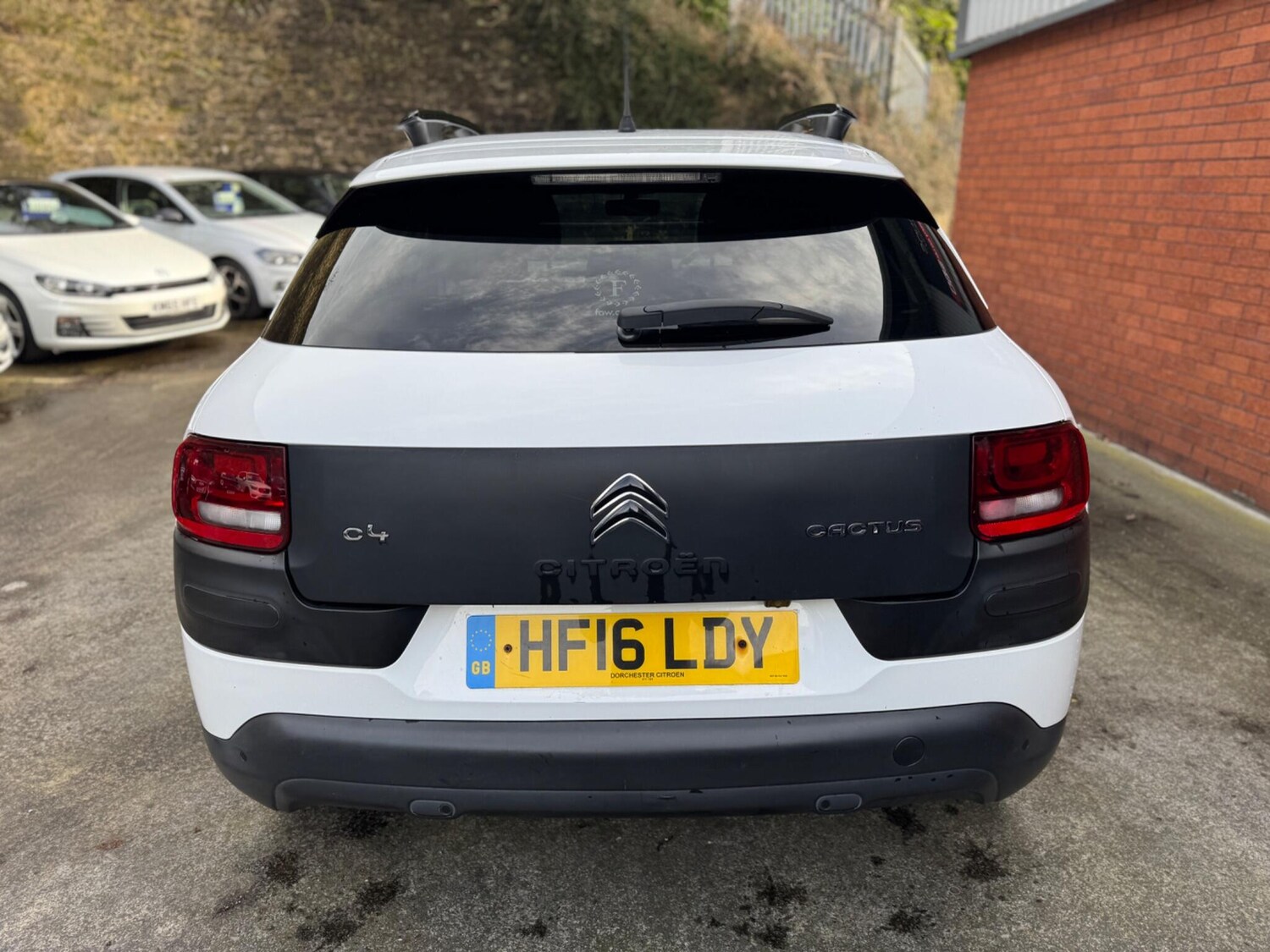 Used Citroen C4 Cactus for sale - 77537395: Photo 8