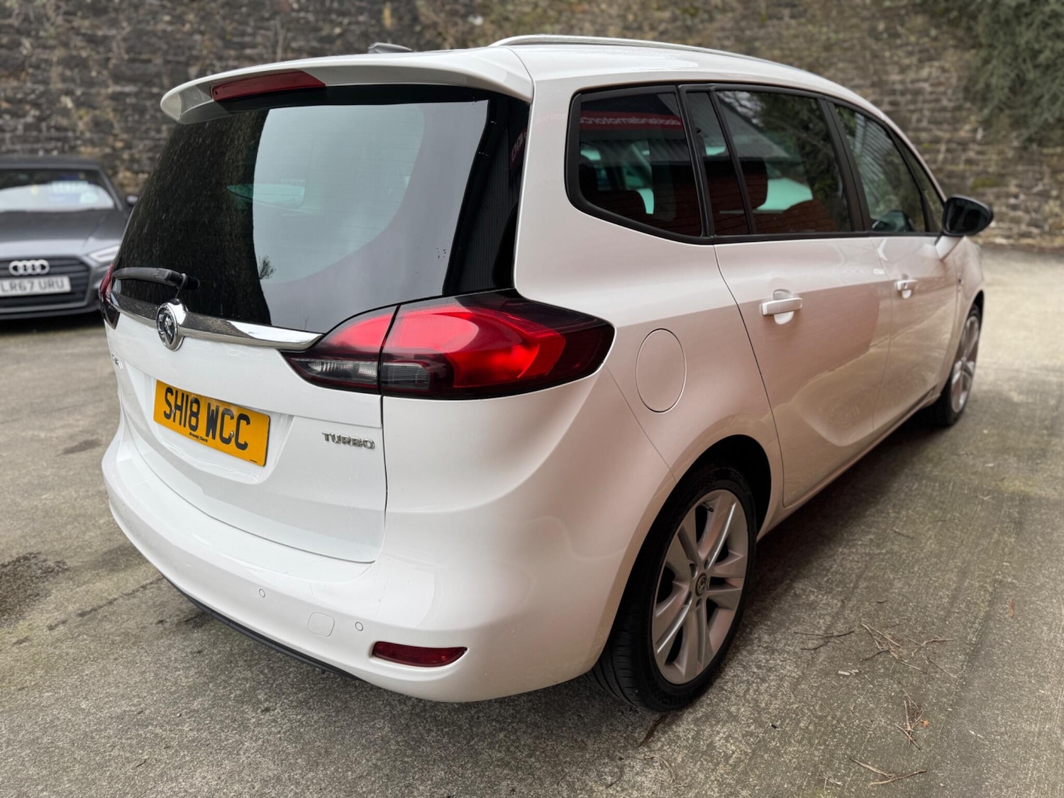 Used Vauxhall Zafira Tourer for sale - 77807974: Photo 9
