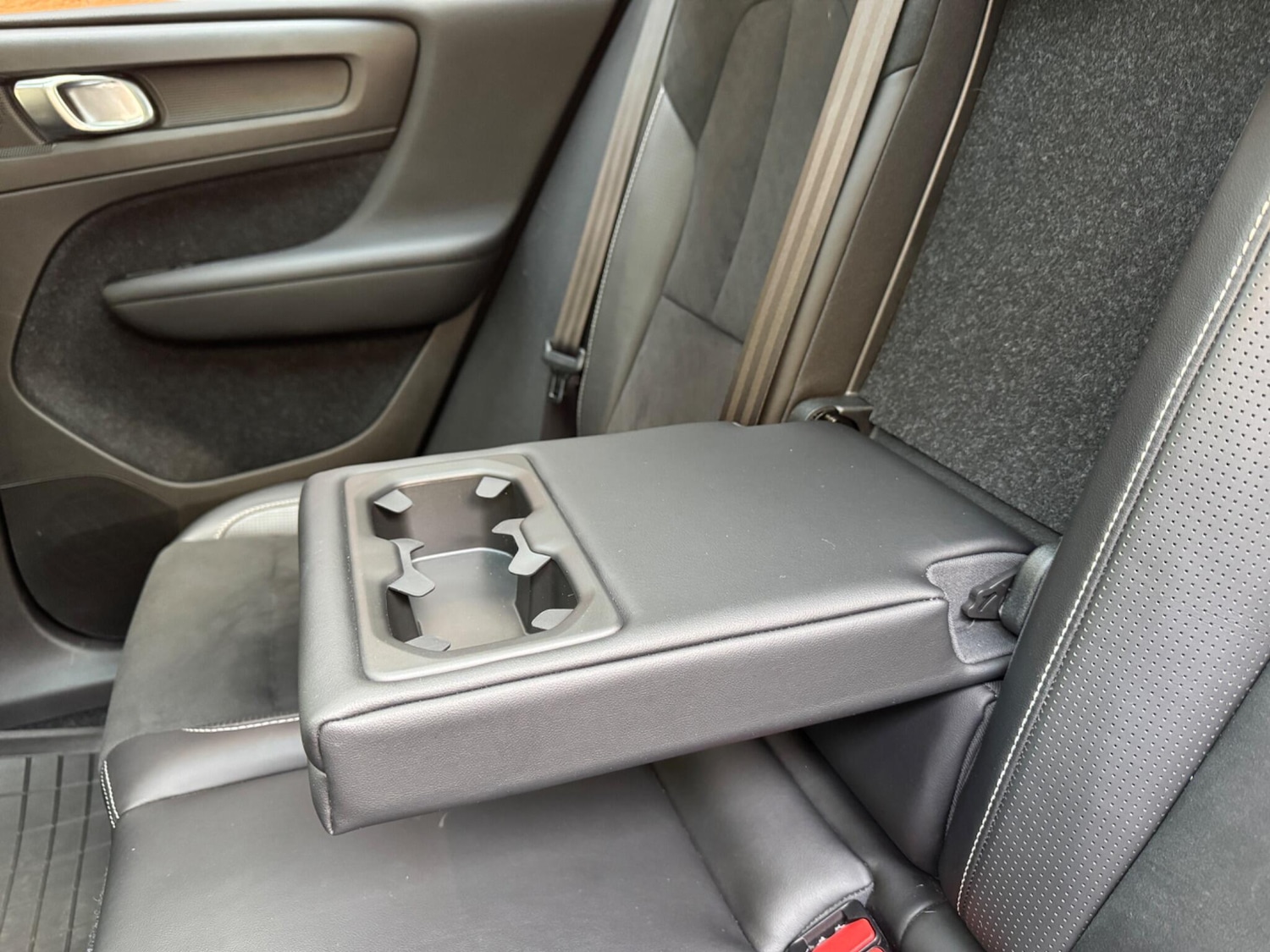 Used Volvo XC40 2018 for sale - 77646755: Photo 18