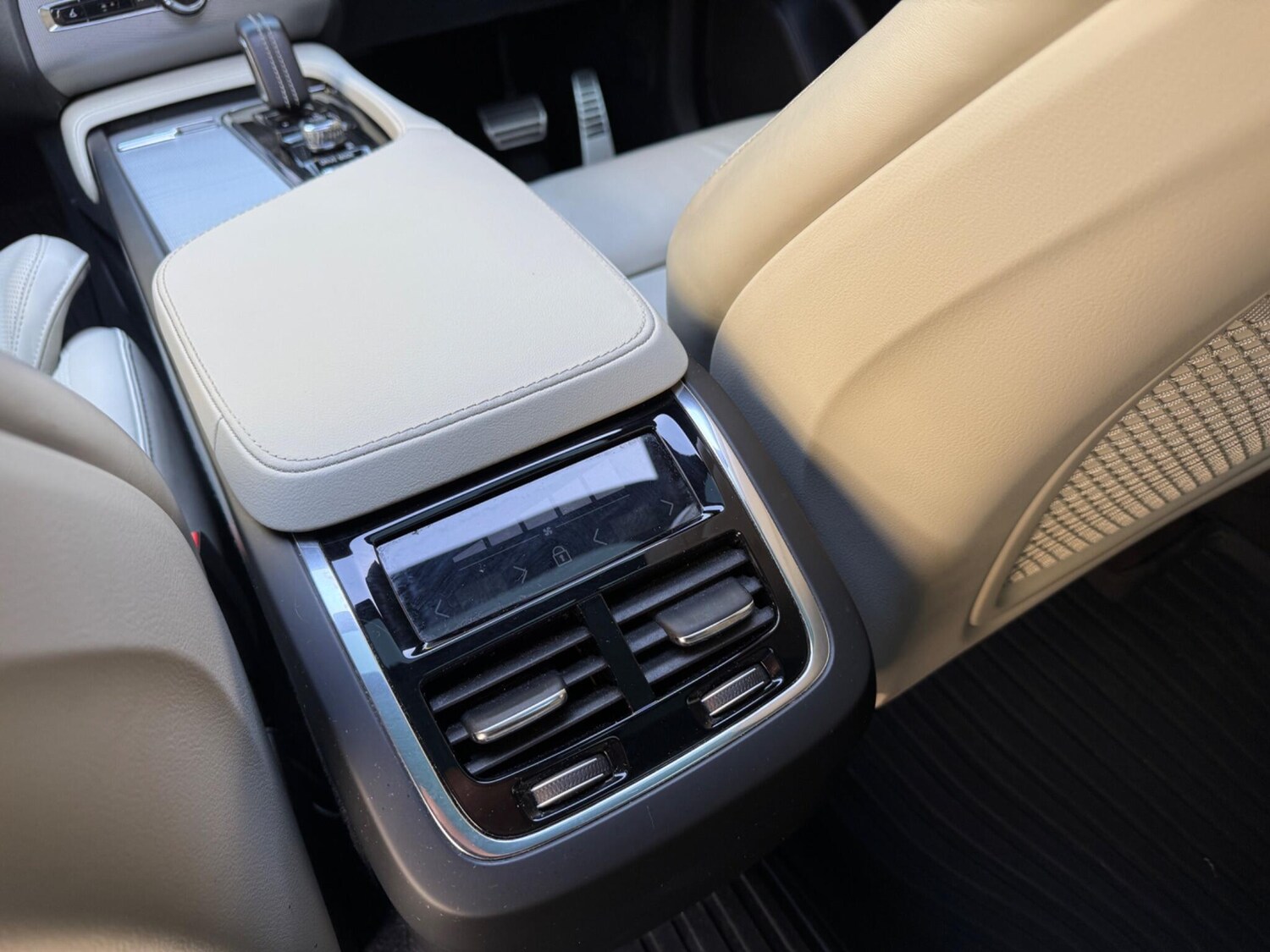 Used Volvo XC90 2021 for sale - 77925477: Photo 24