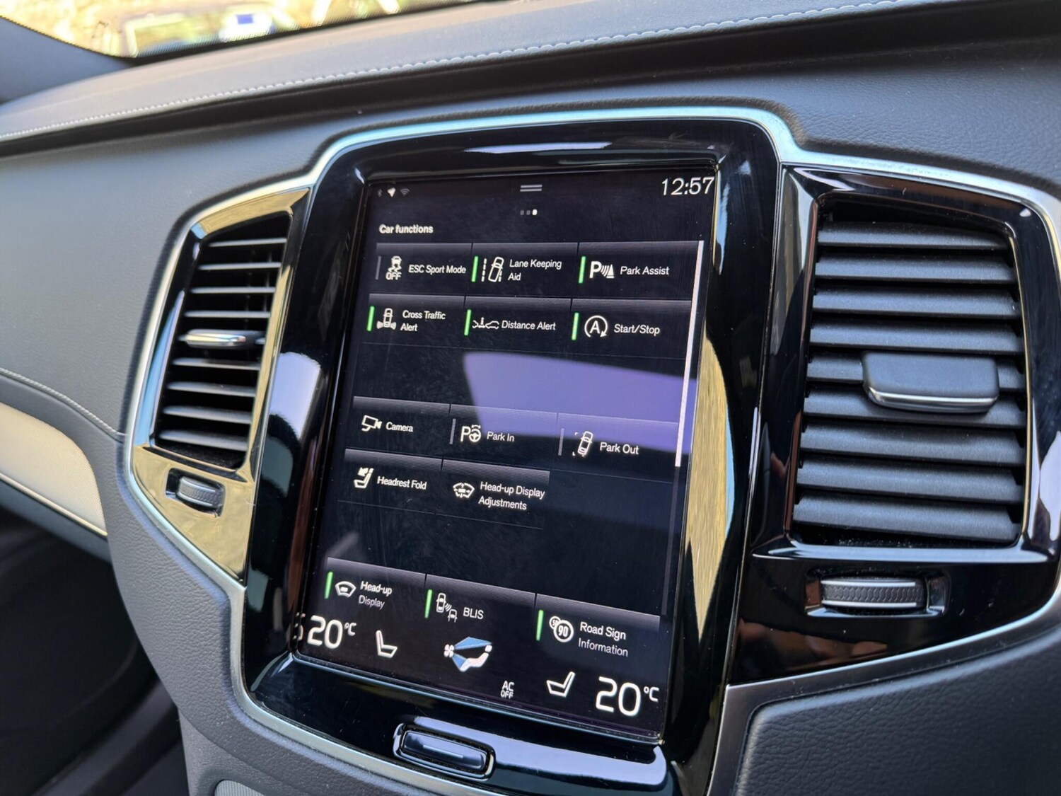 Used Volvo XC90 2021 for sale - 77925477: Photo 32