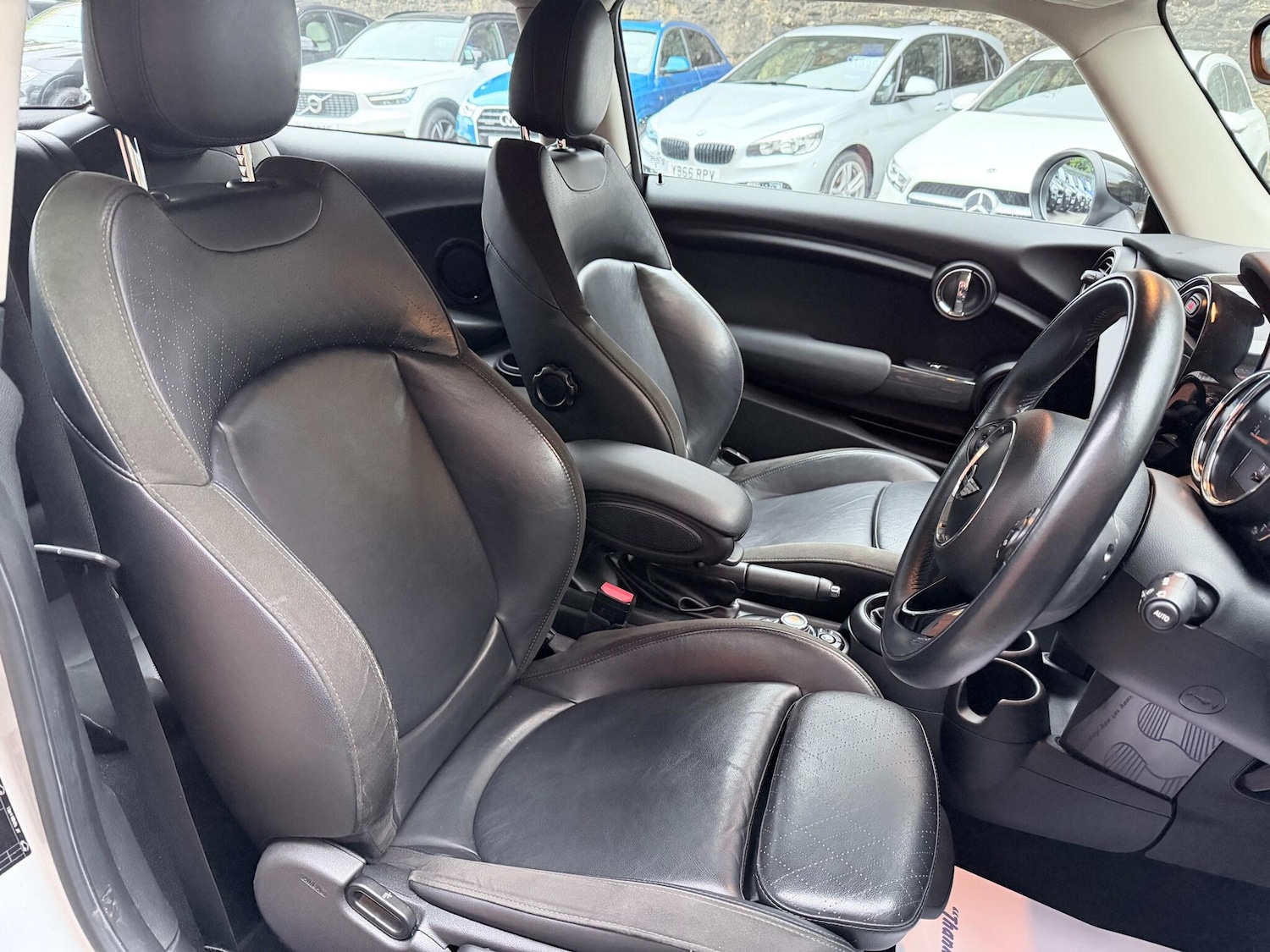 Used MINI Hatch 2017 for sale - 76992333: Photo 12