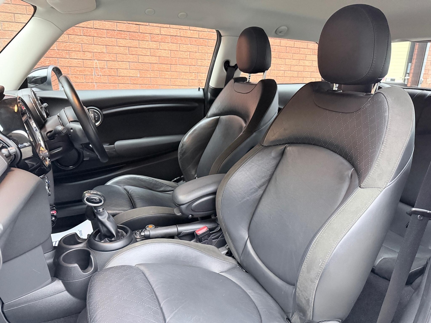 Used MINI Hatch 2017 for sale - 76992333: Photo 14