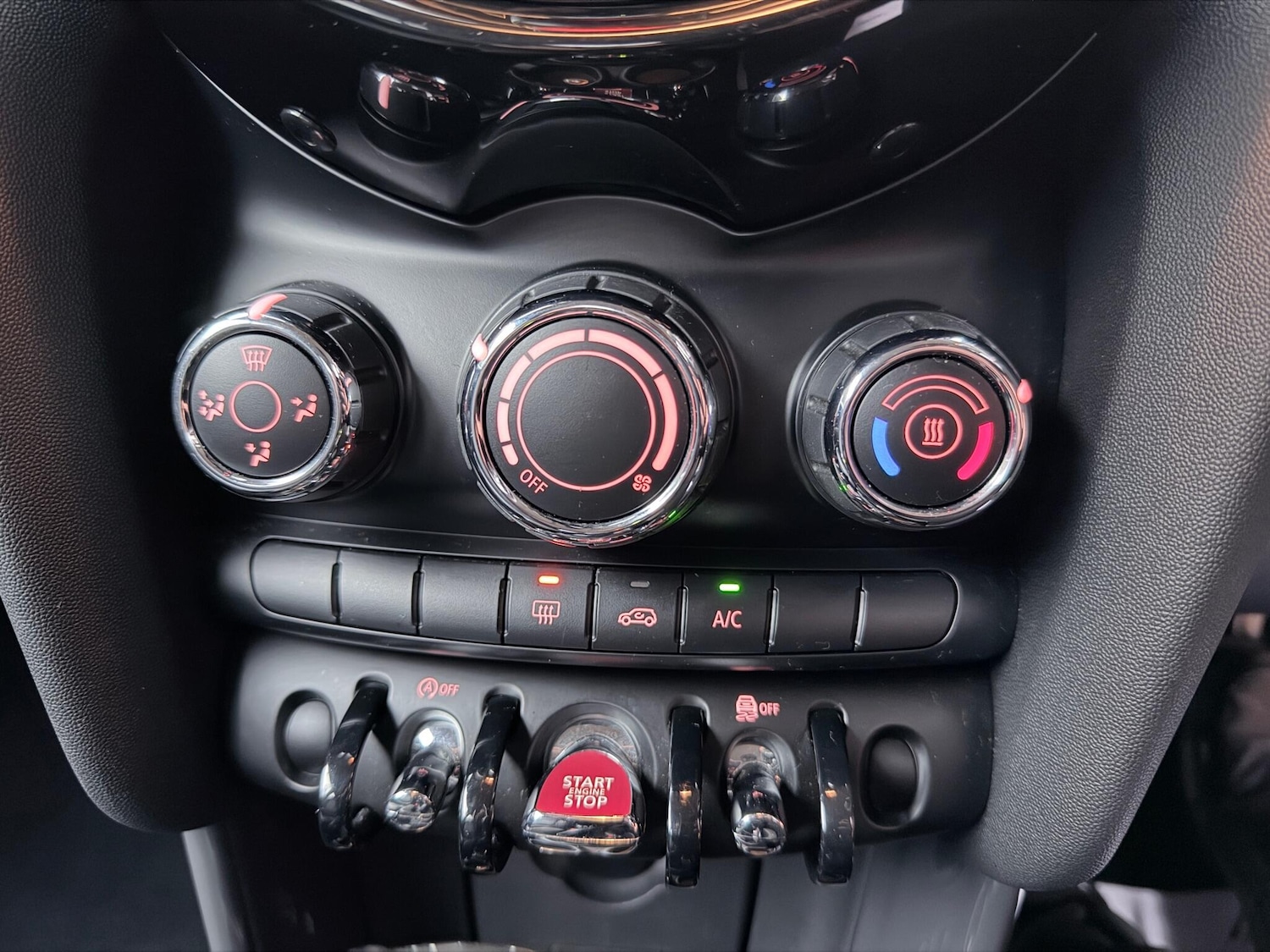 Used MINI Hatch 2017 for sale - 76992333: Photo 20