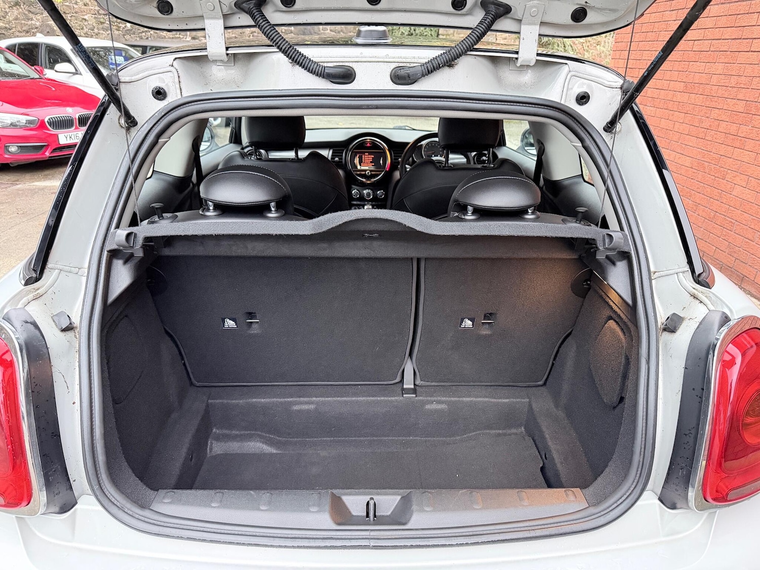 Used MINI Hatch 2017 for sale - 76992333: Photo 36