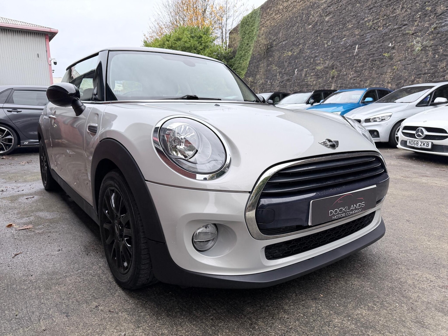 Used MINI Hatch 2017 for sale - 76992333: Photo 4