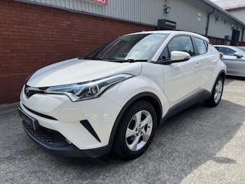 Used Toyota C-HR 2018 for sale - 79132877: Photo