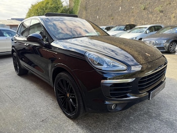 Used Porsche Cayenne 2018 for sale - 78115333: Photo