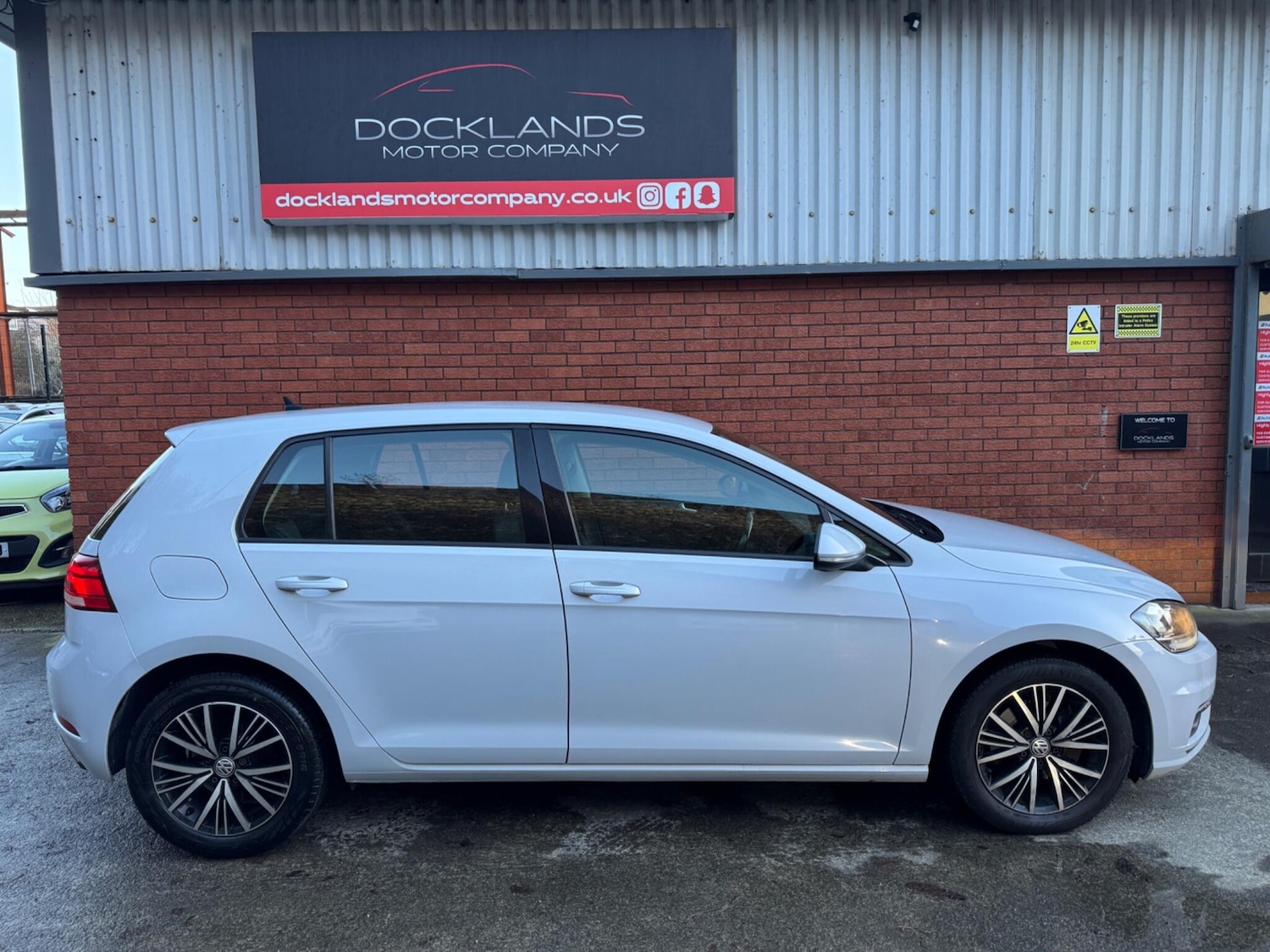 Used Volkswagen Golf 2018 for sale - 77253902: Photo 6