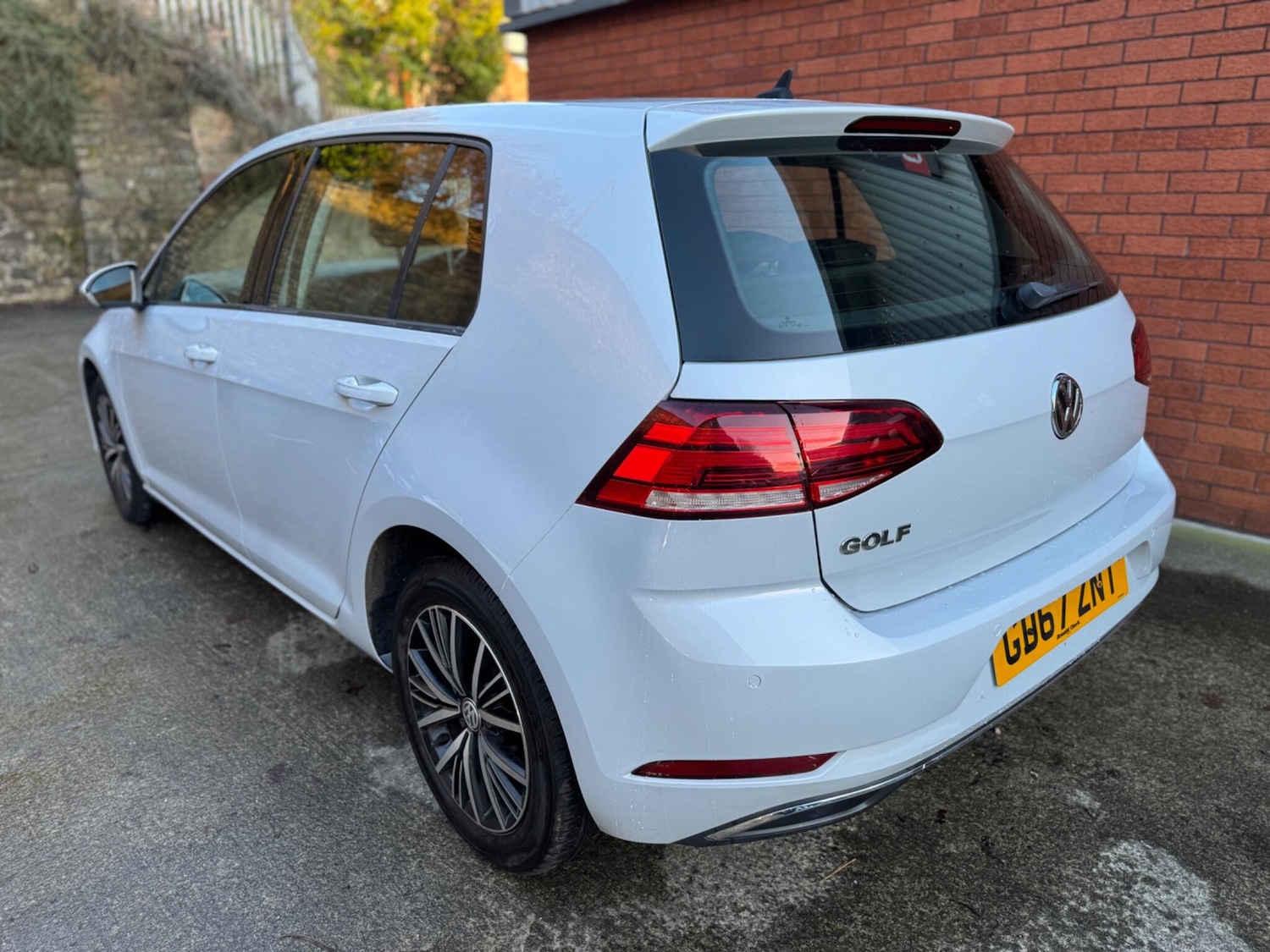 Used Volkswagen Golf 2018 for sale - 77253902: Photo 8