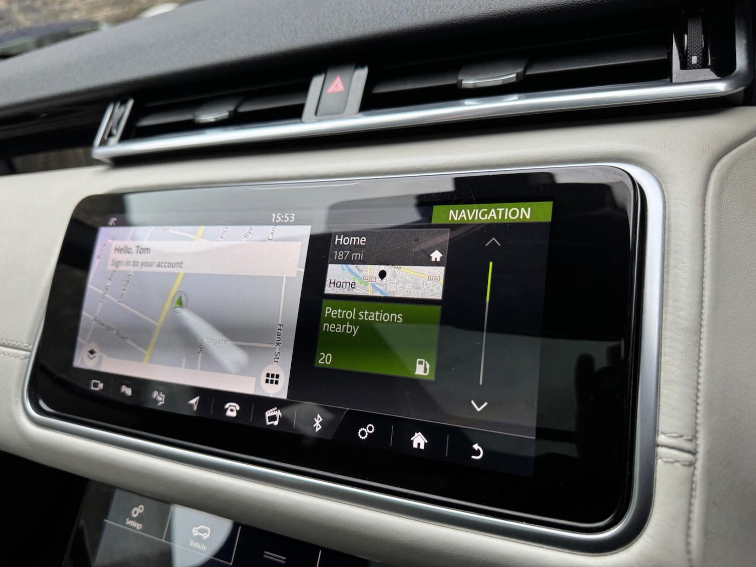 Used Land Rover Range Rover Velar 2017 for sale - 77611477: Photo 36