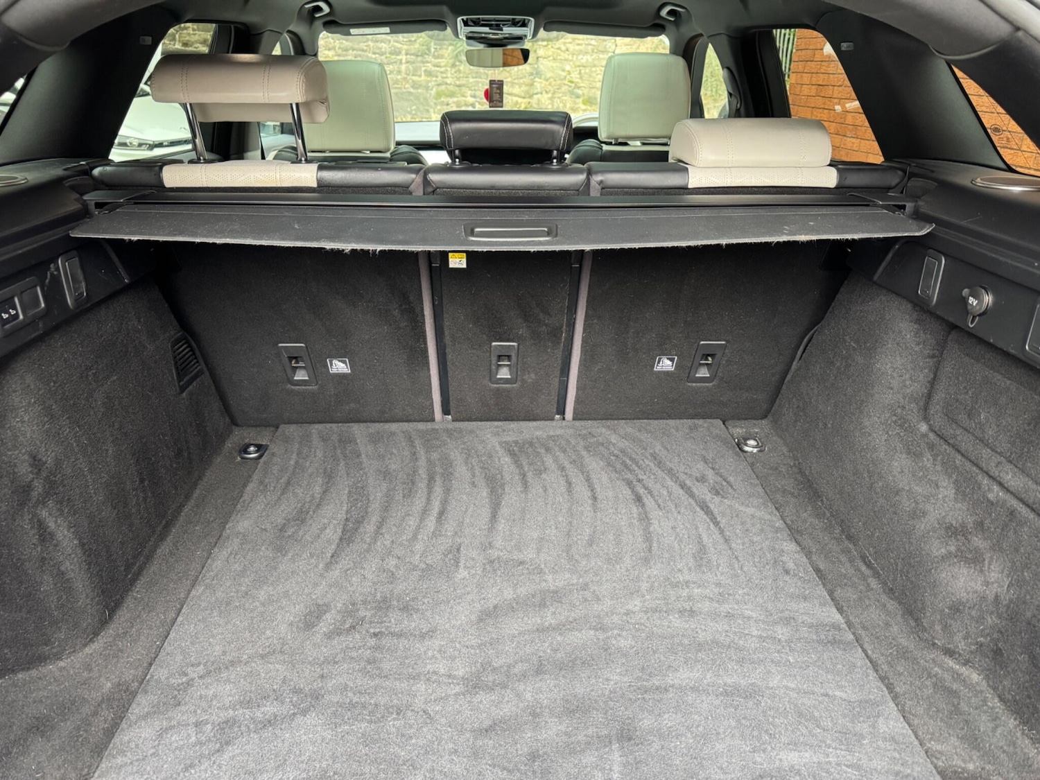 Used Land Rover Range Rover Velar 2017 for sale - 77611477: Photo 39