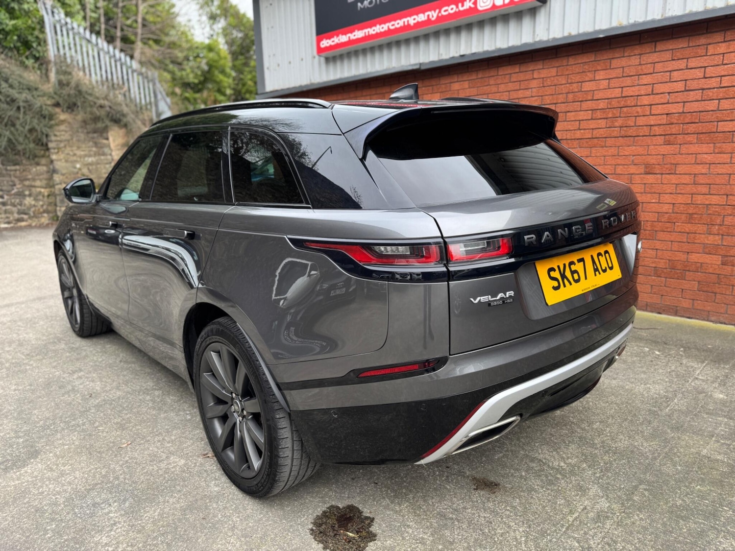 Used Land Rover Range Rover Velar 2017 for sale - 77611477: Photo 8