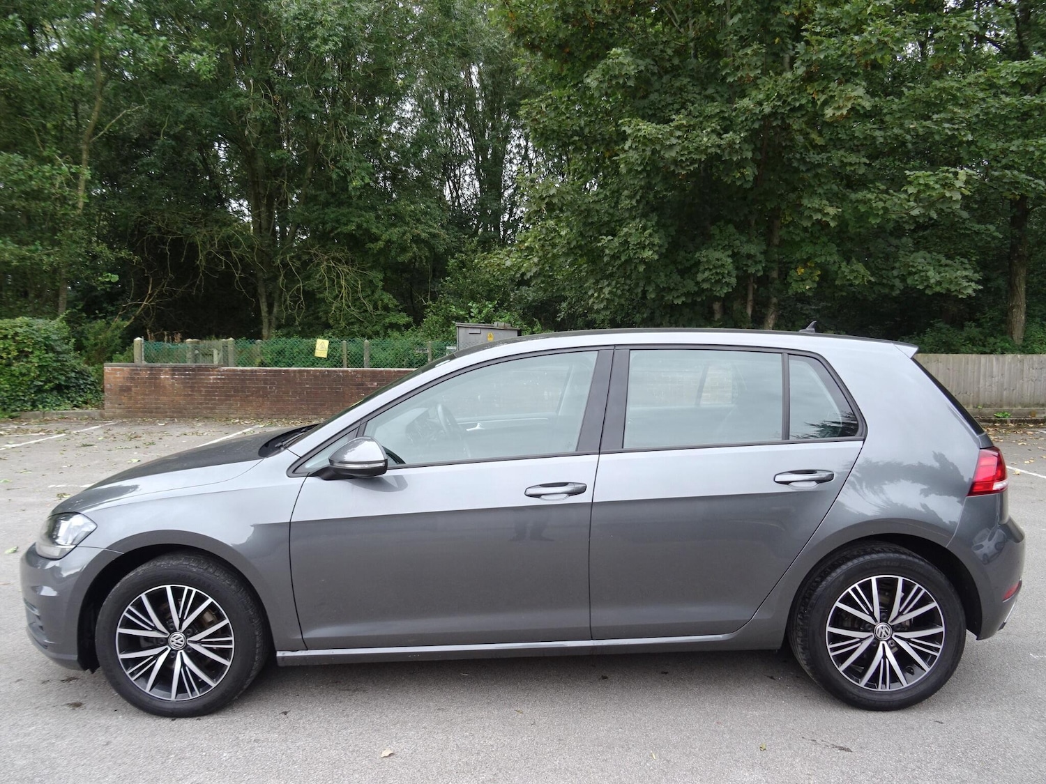 Used Volkswagen Golf 2018 for sale - 77109445: Photo 5