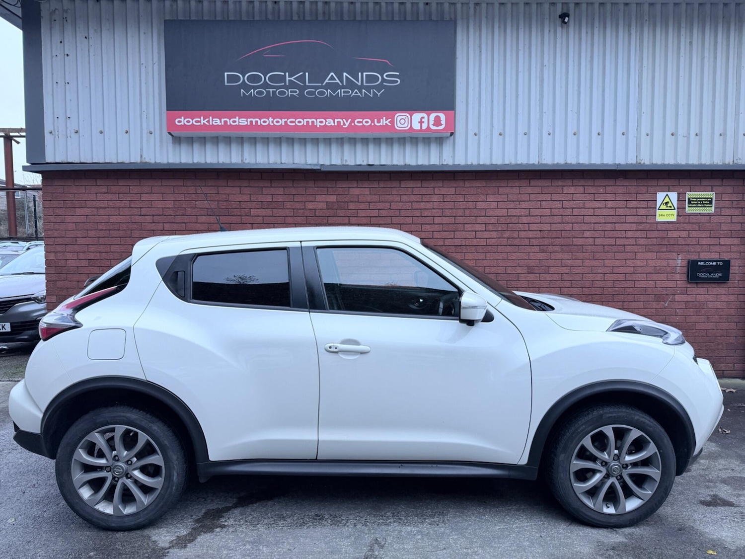 Used Nissan Juke 2014 for sale - 77015883: Photo 6