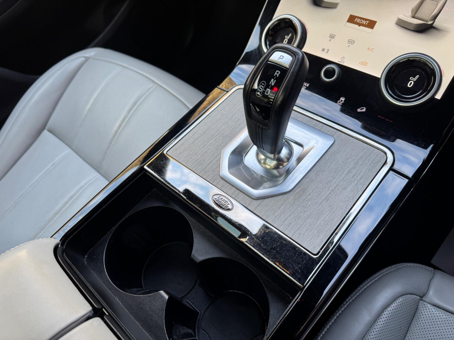 Used Land Rover Range Rover Evoque 2023 for sale - 77853035: Photo 30