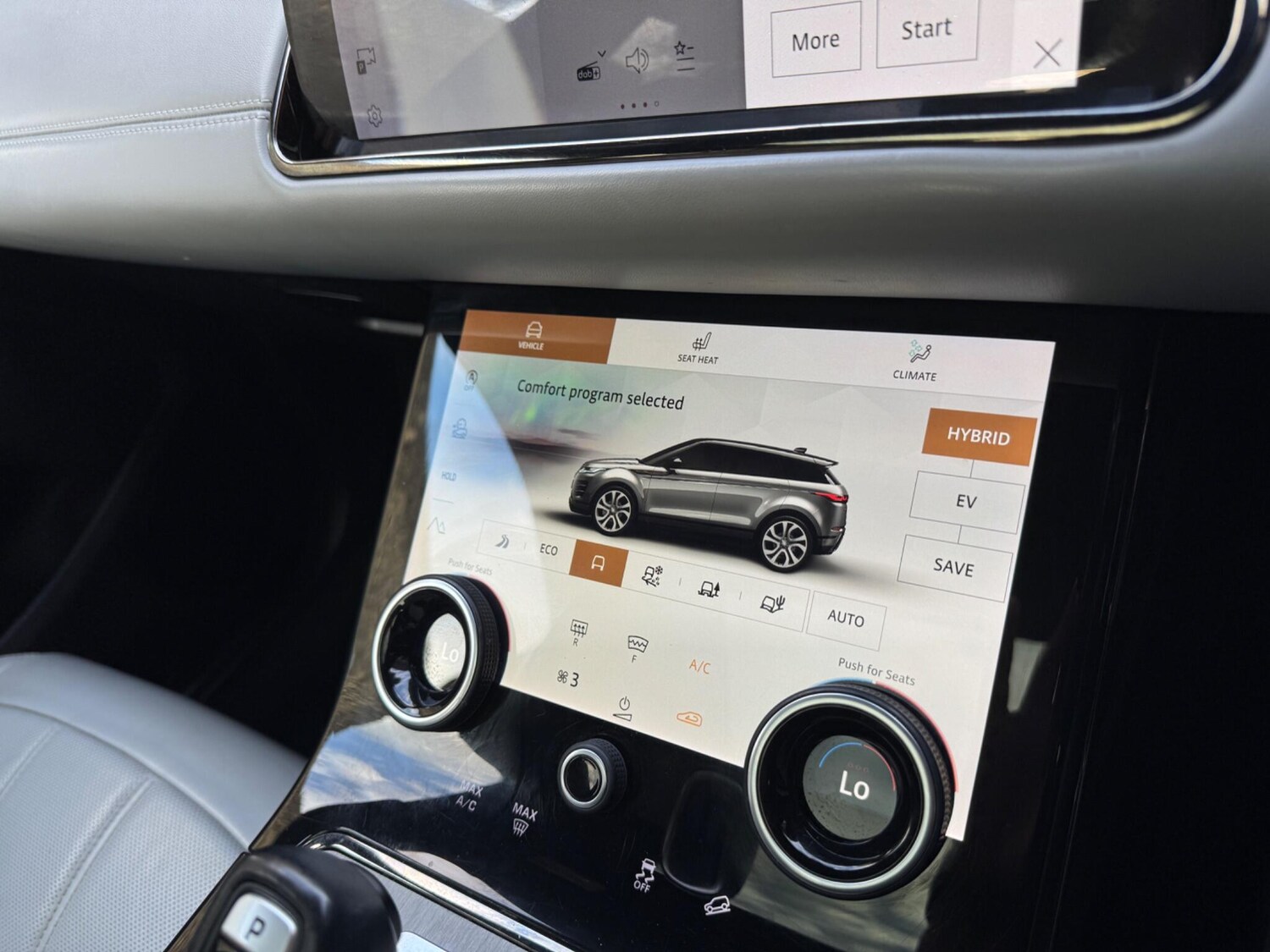 Used Land Rover Range Rover Evoque 2023 for sale - 77853035: Photo 35