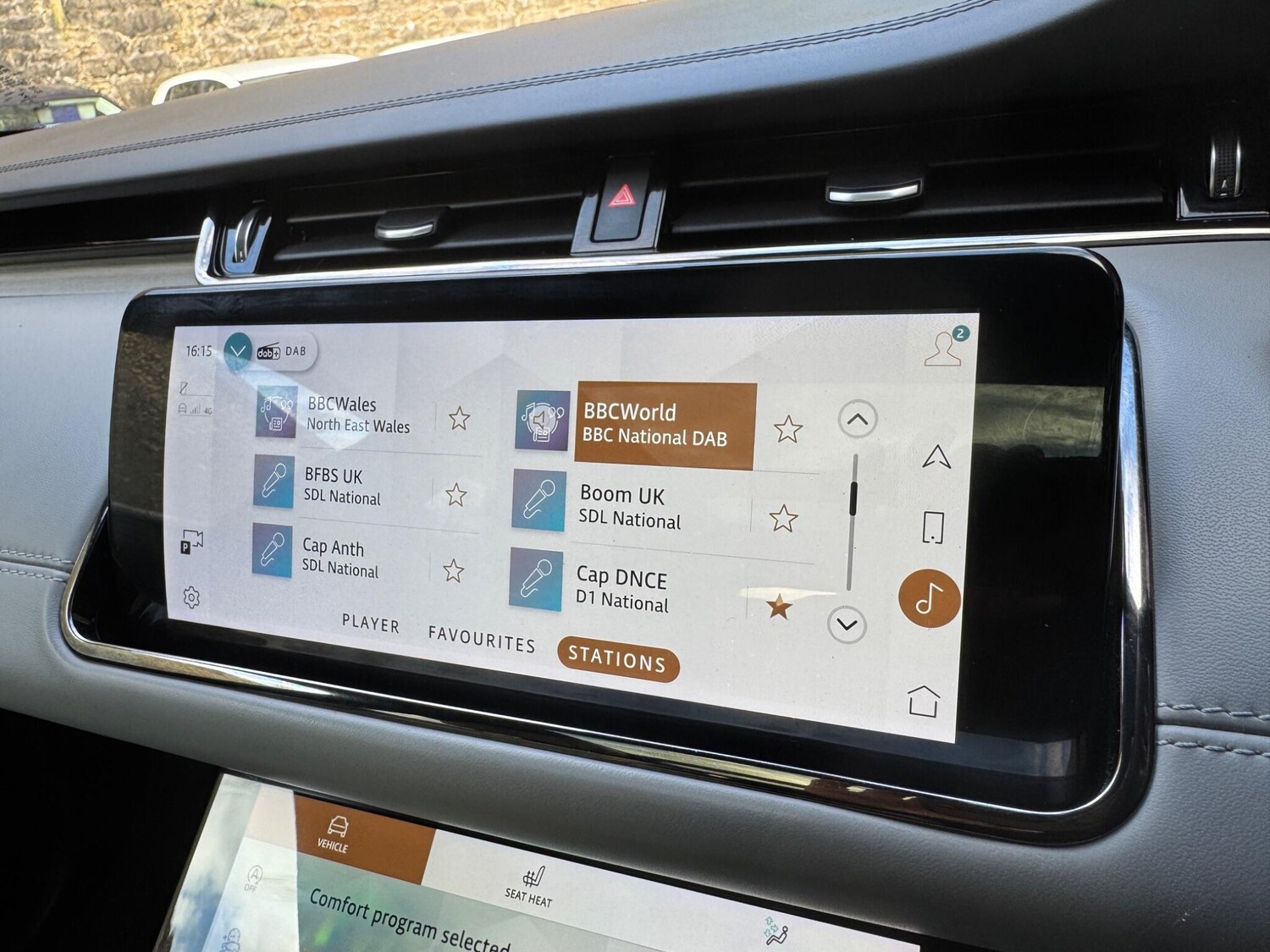 Used Land Rover Range Rover Evoque 2023 for sale - 77853035: Photo 39