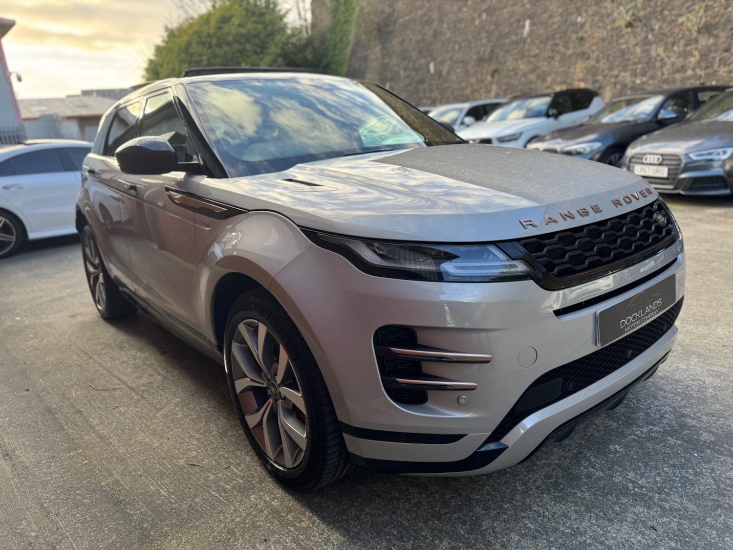 Used Land Rover Range Rover Evoque 2023 for sale - 77853035: Photo 4