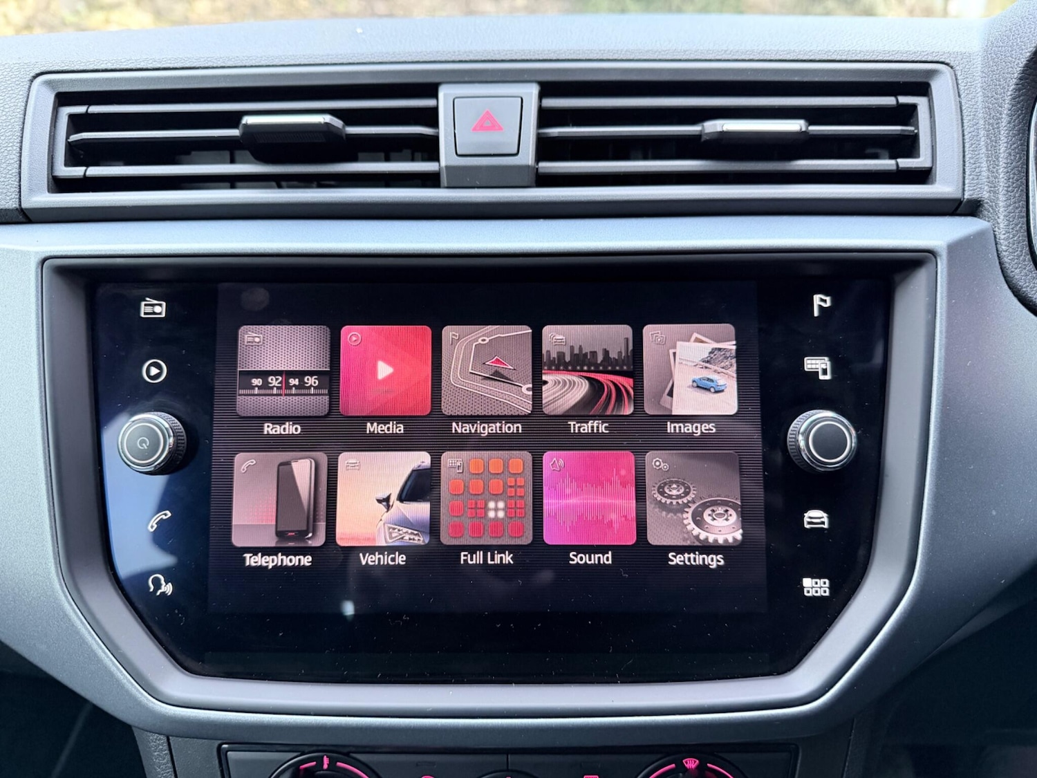 Used SEAT Arona for sale - 77017123: Photo 24