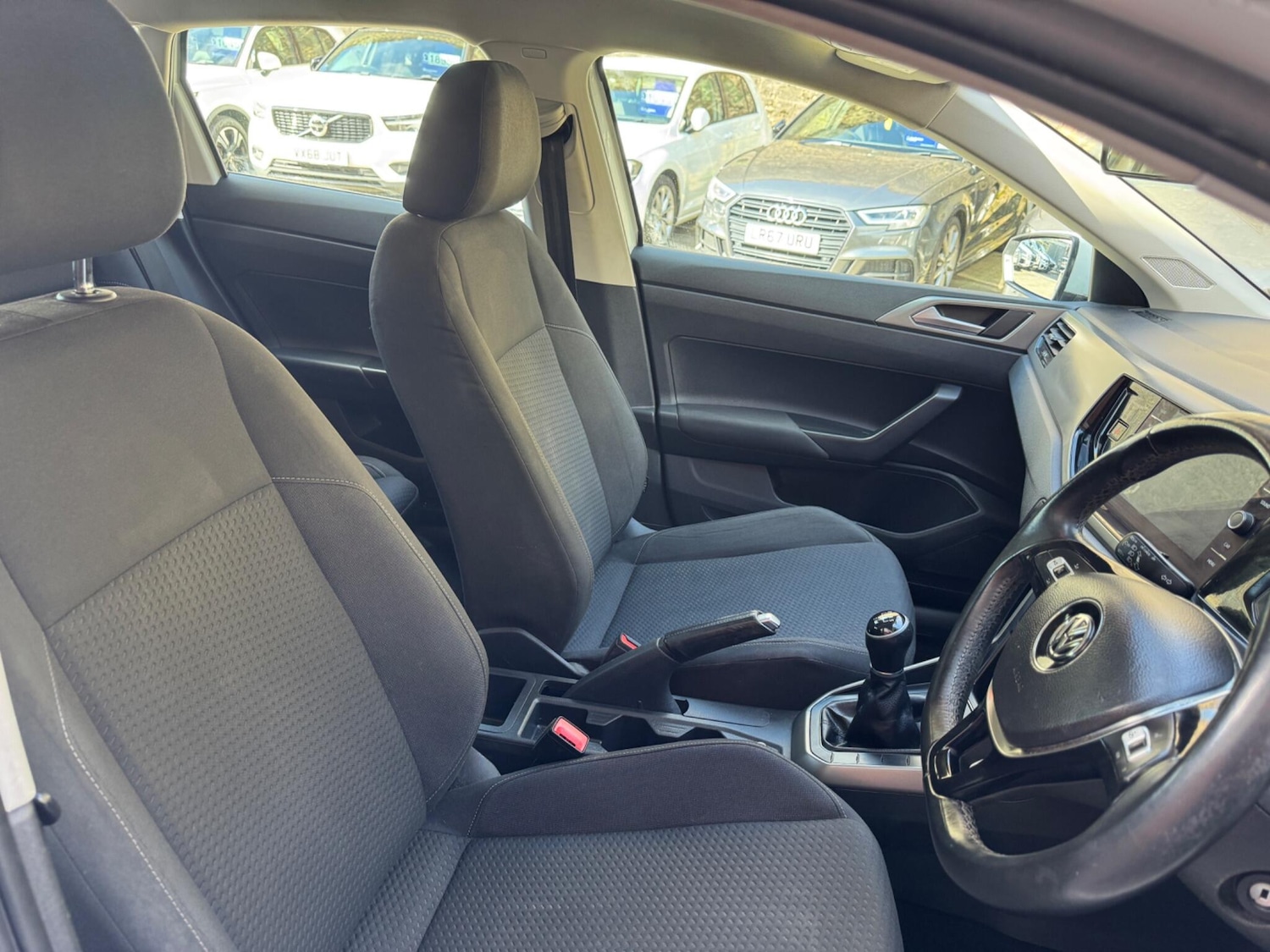 Used Volkswagen Polo 2018 for sale - 78100801: Photo 11