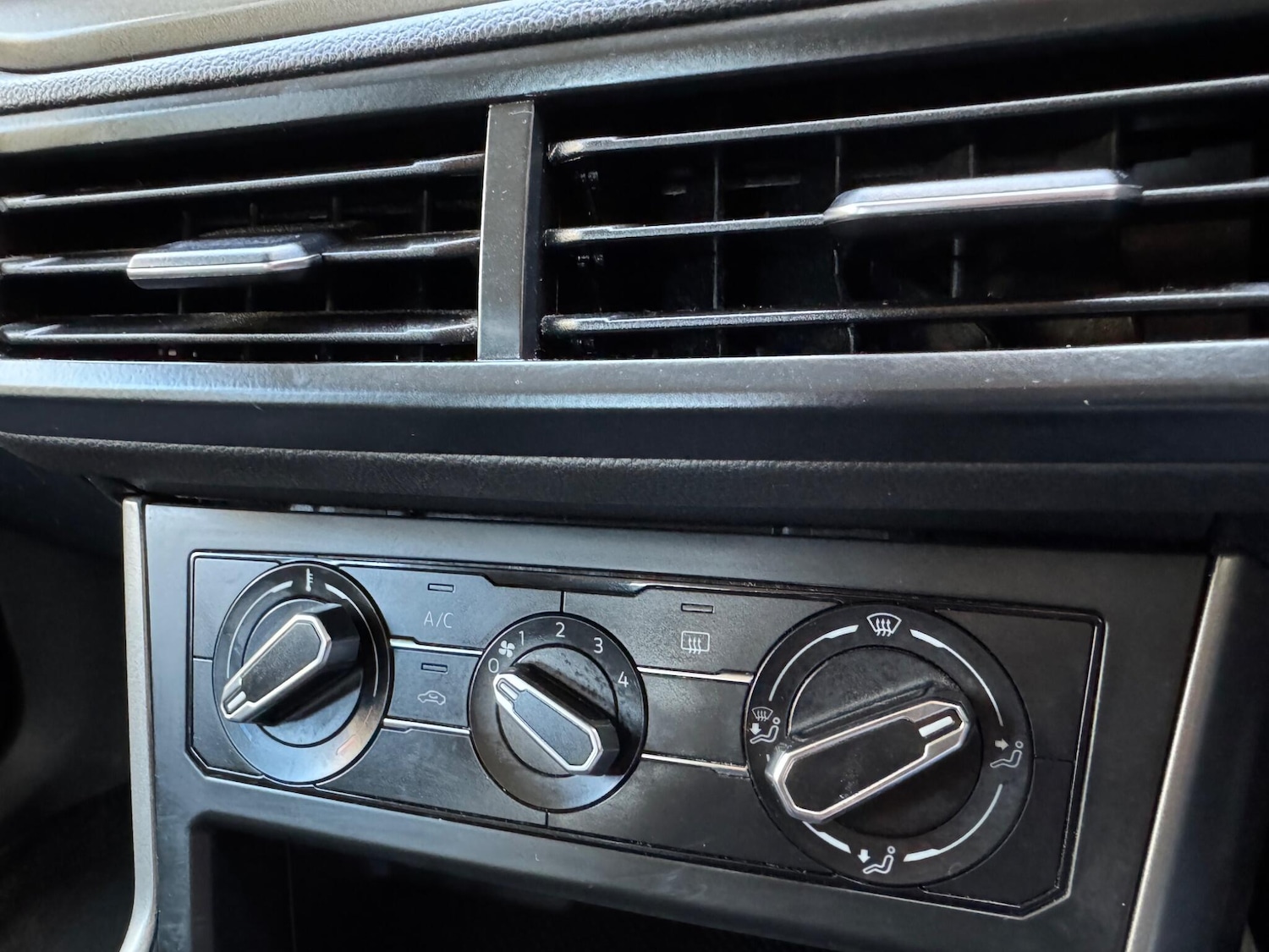 Used Volkswagen Polo 2018 for sale - 78100801: Photo 19