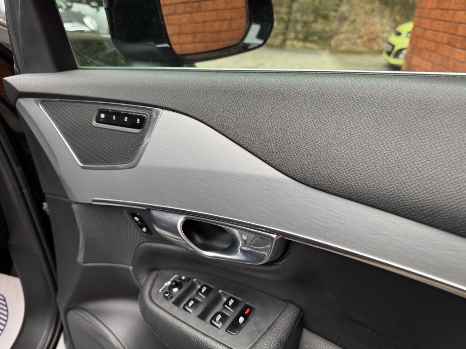 Used Volvo XC90 2017 for sale - 77305730: Photo 13