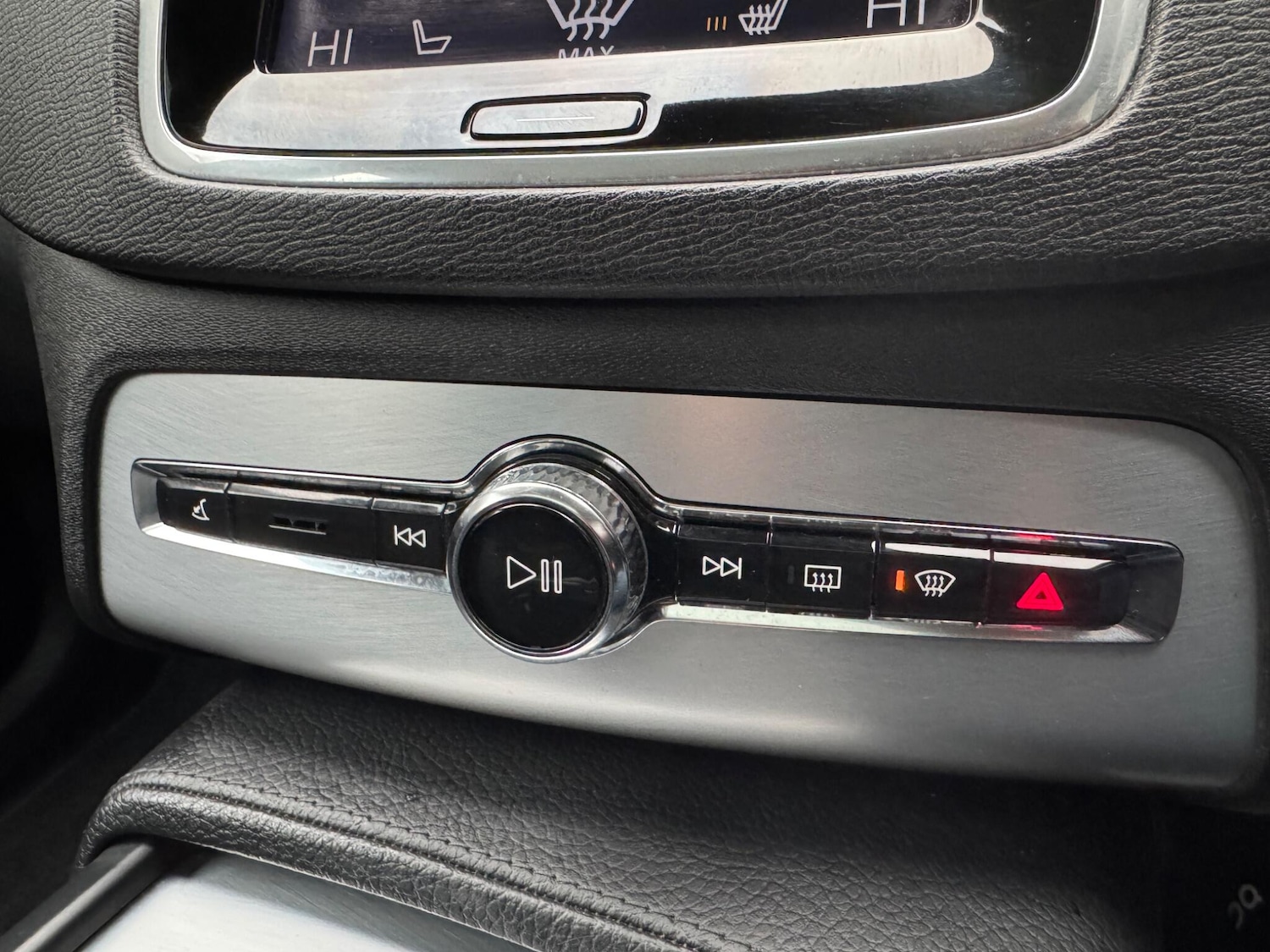 Used Volvo XC90 2017 for sale - 77305730: Photo 23