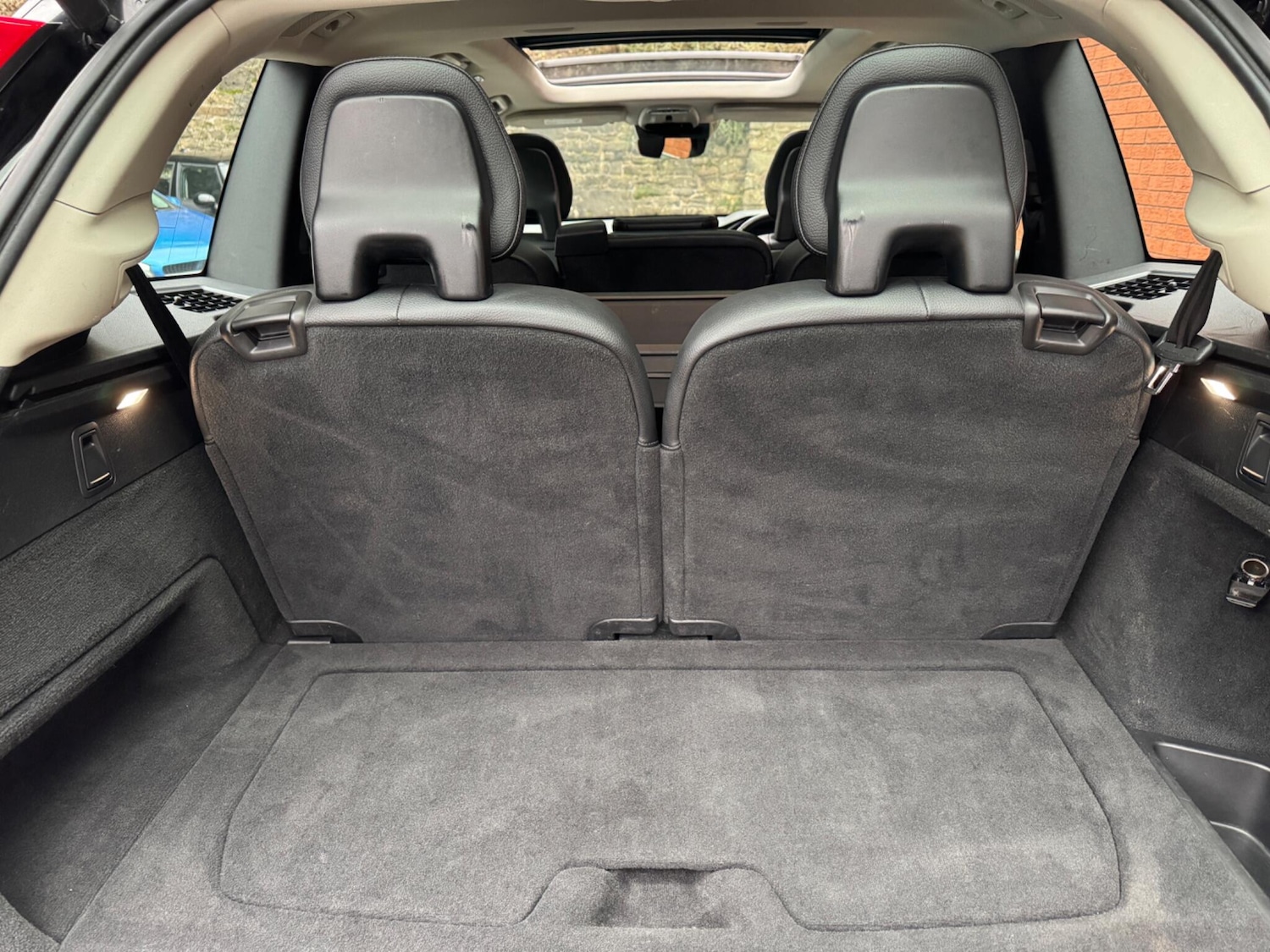 Used Volvo XC90 2017 for sale - 77305730: Photo 30