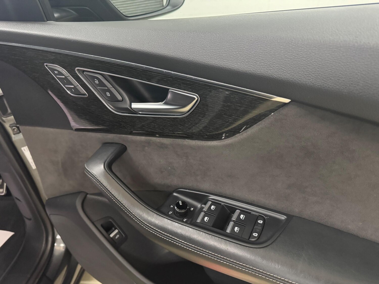 Used Audi SQ8 2022 for sale - 77387336: Photo 19