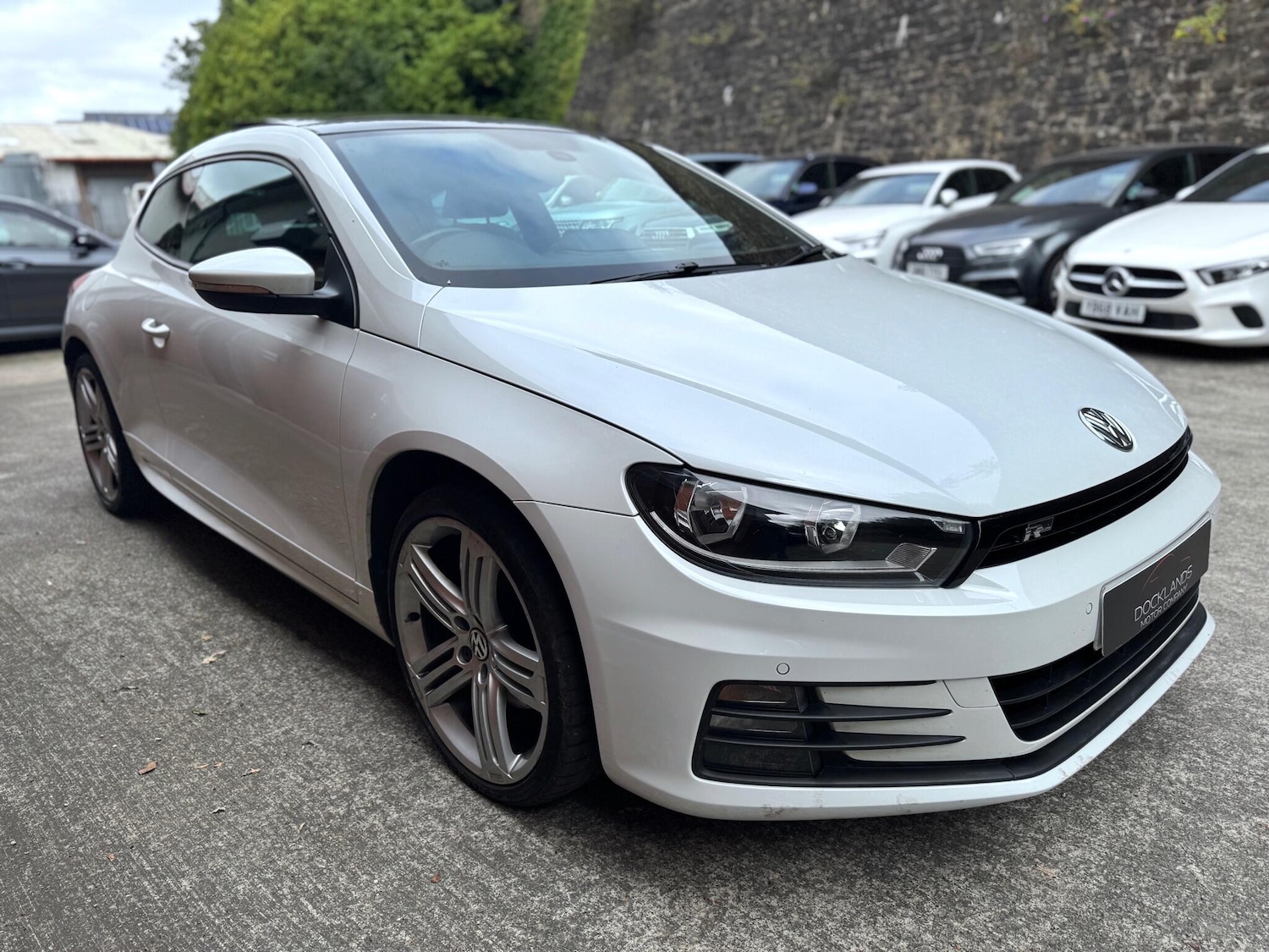 Used Volkswagen Scirocco 2015 for sale - 76988037: Photo 4