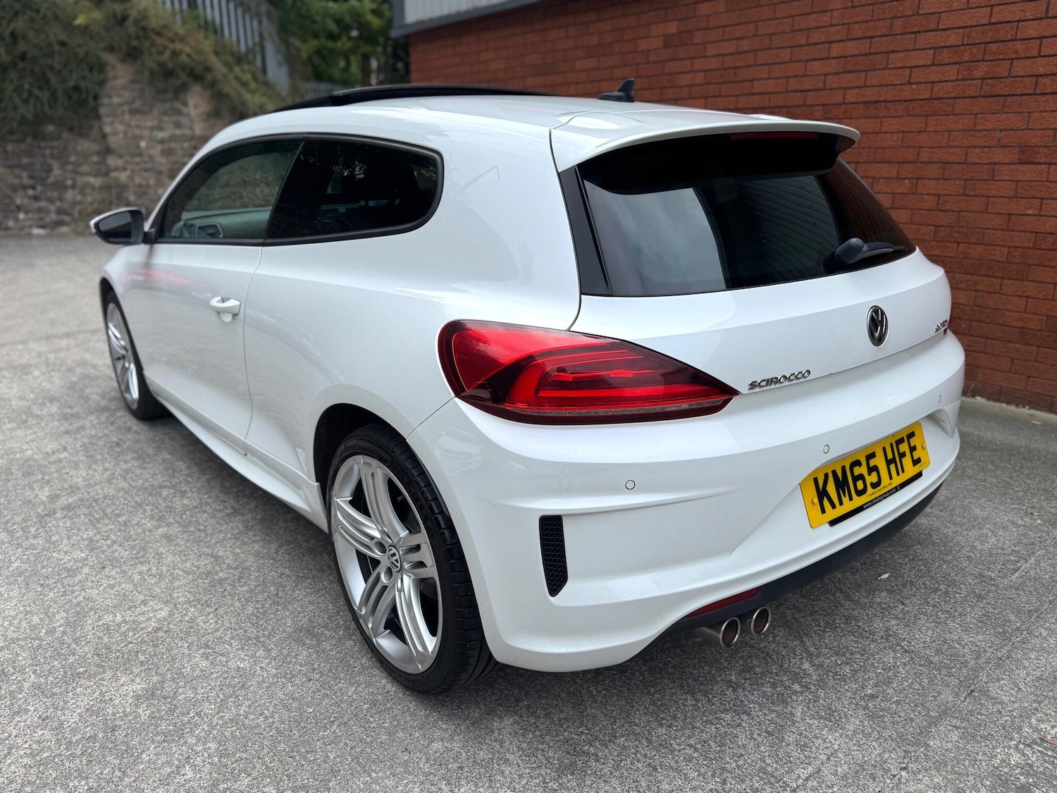 Used Volkswagen Scirocco 2015 for sale - 76988037: Photo 8