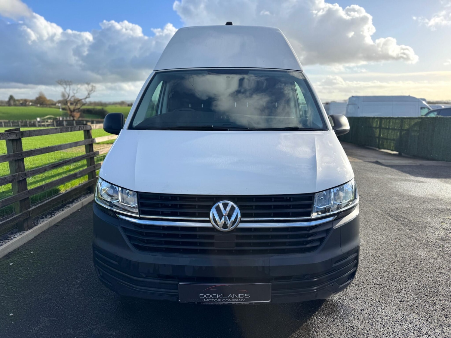 Used Volkswagen Transporter 2024 for sale - 76990585: Photo 3