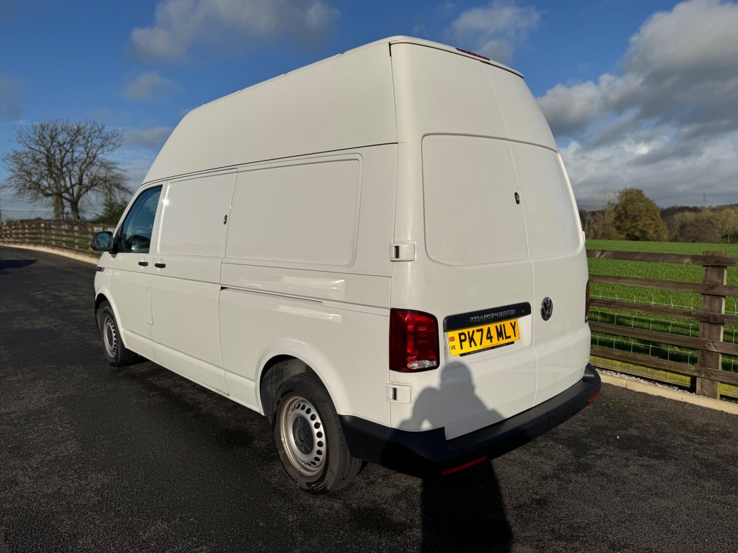 Used Volkswagen Transporter 2024 for sale - 76990585: Photo 6