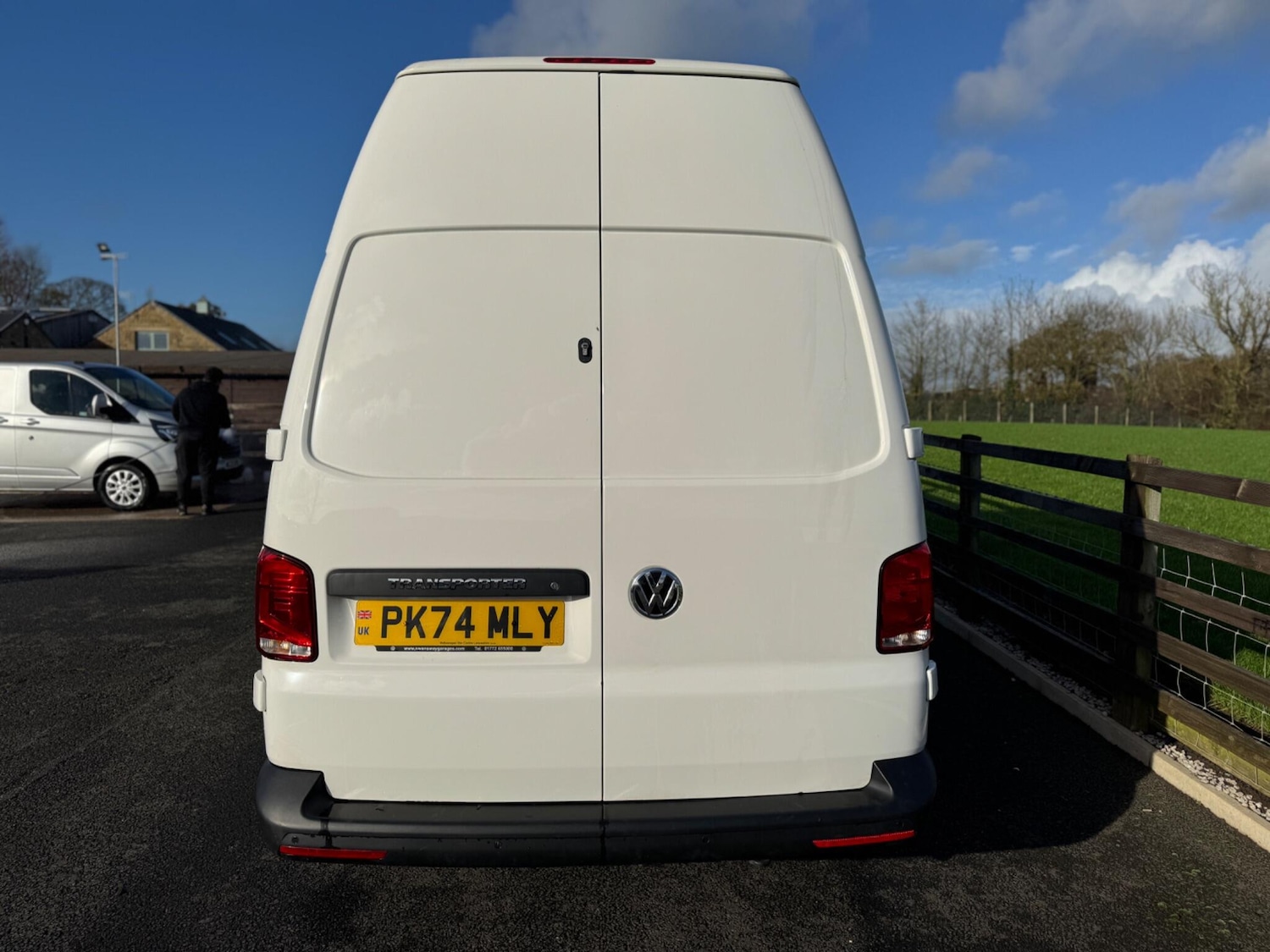 Used Volkswagen Transporter 2024 for sale - 76990585: Photo 8