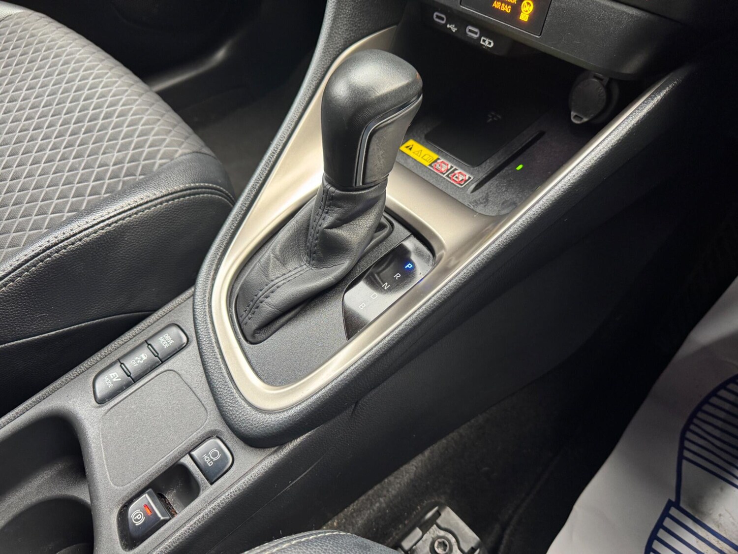 Used Mazda Mazda2 HYBRID for sale - 76994038: Photo 20