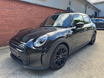 Used MINI Hatch 2023 for sale - 78891832: Photo