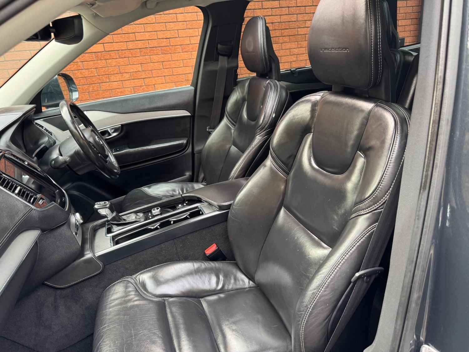 Used Volvo XC90 2015 for sale - 77305948: Photo 16