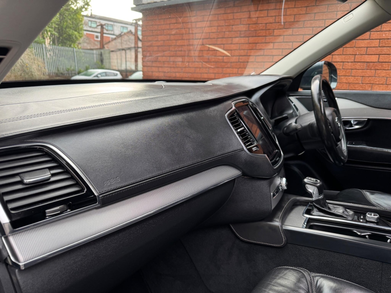 Used Volvo XC90 2015 for sale - 77305948: Photo 23