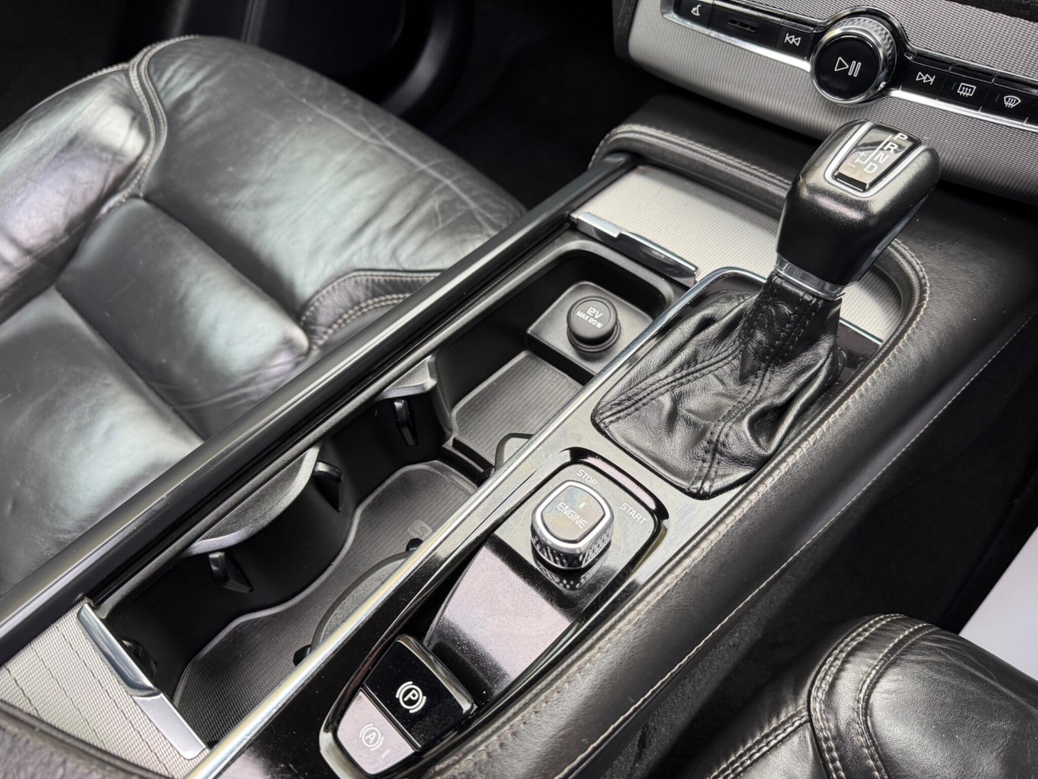 Used Volvo XC90 2015 for sale - 77305948: Photo 26