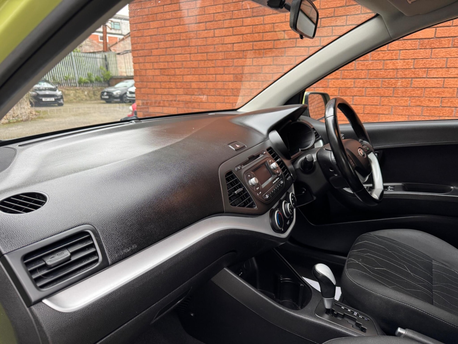 Used Kia Picanto 2014 for sale - 77144119: Photo 17