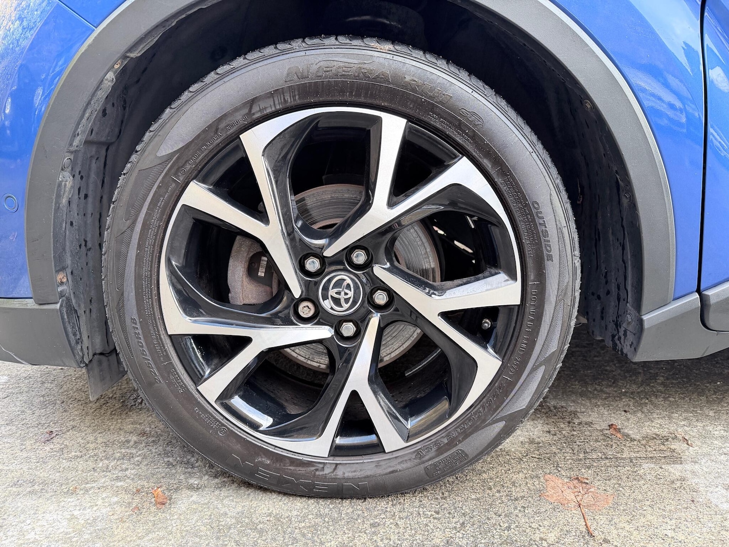 Used Toyota C-HR for sale - 76991810: Photo 11