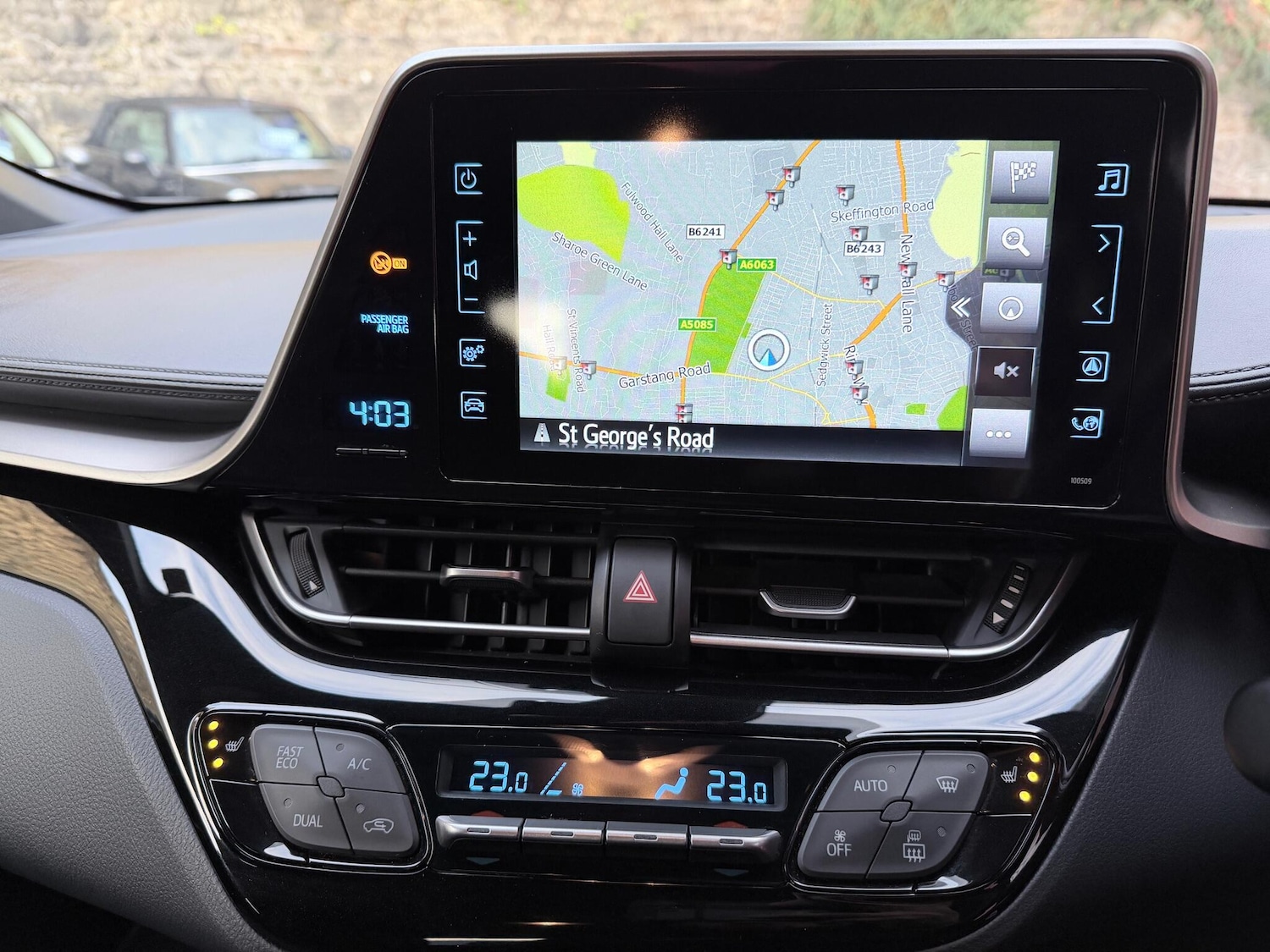 Used Toyota C-HR for sale - 76991810: Photo 26