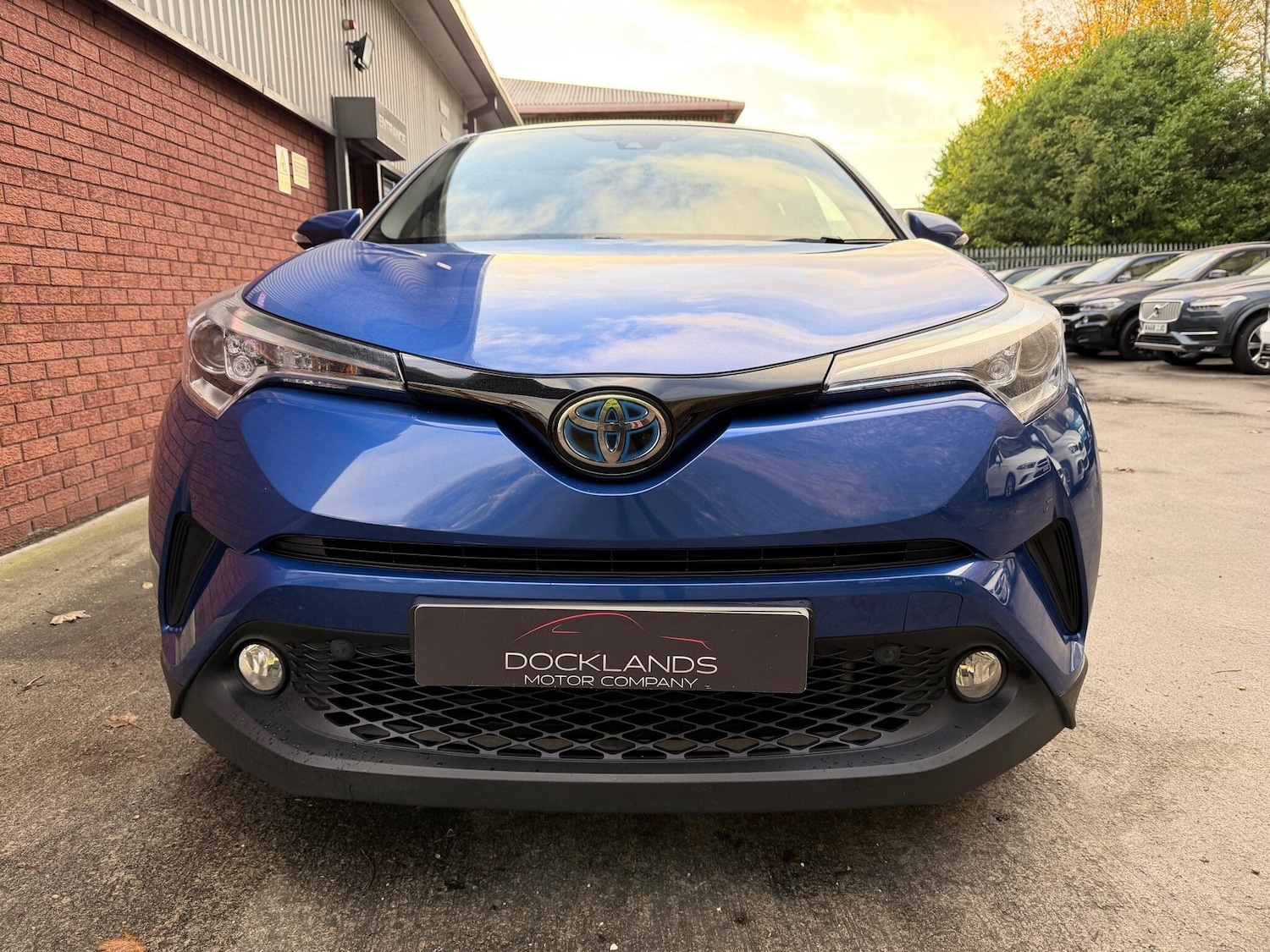 Used Toyota C-HR for sale - 76991810: Photo 3