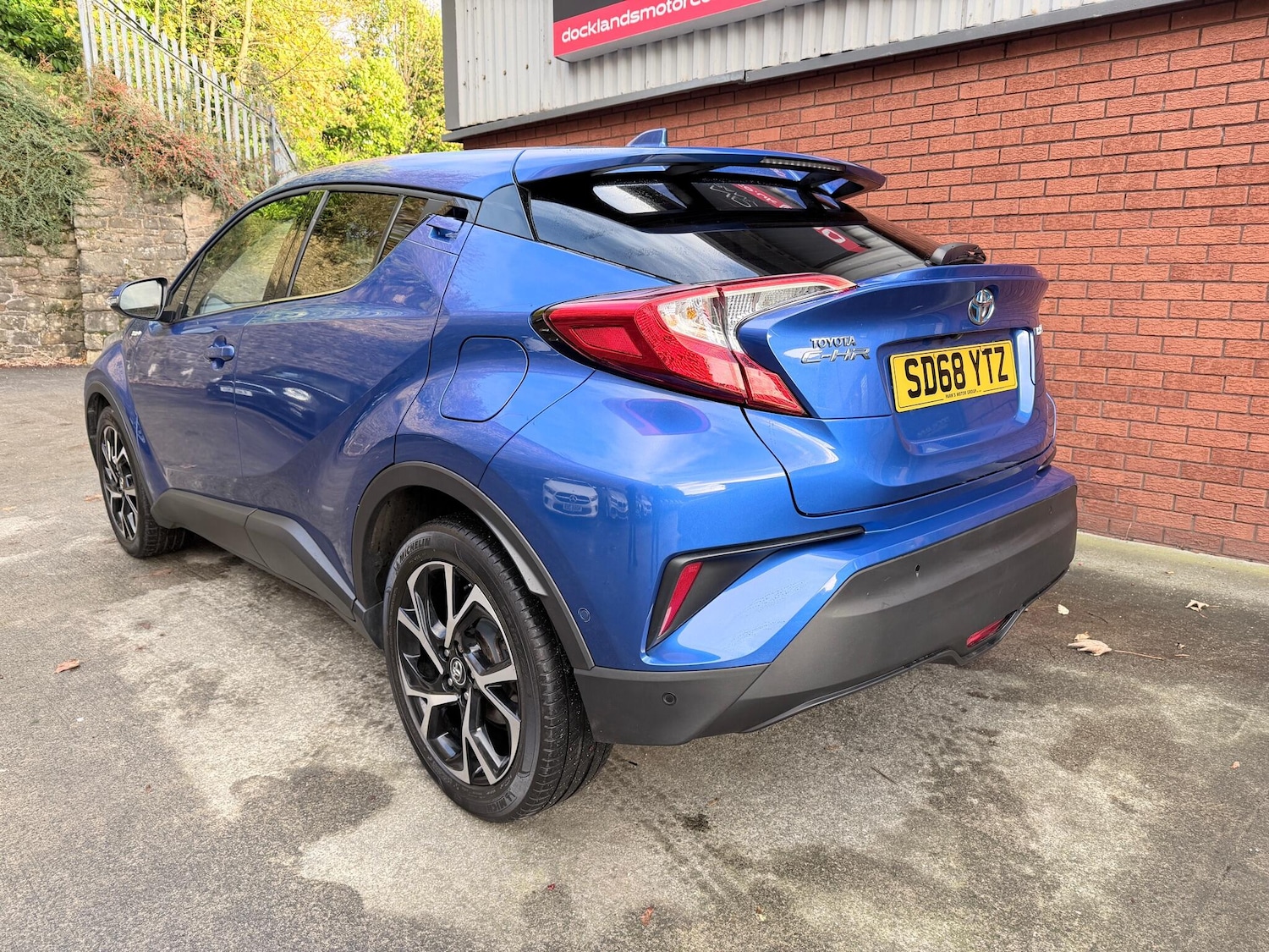 Used Toyota C-HR for sale - 76991810: Photo 8