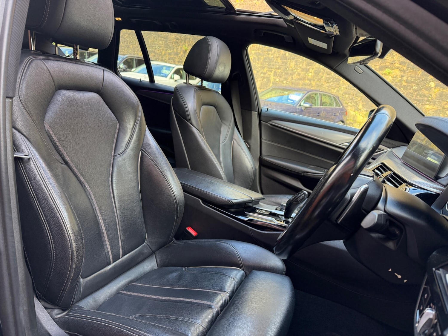 Used BMW 5 Series 2017 for sale - 77468365: Photo 14