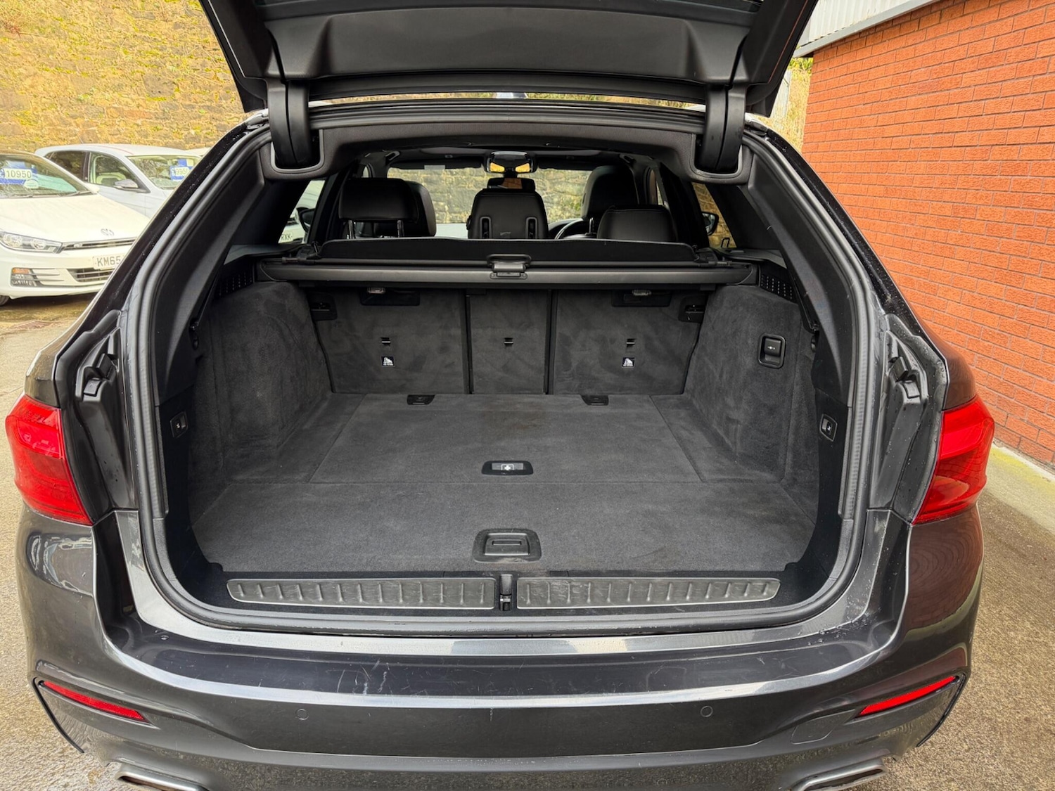 Used BMW 5 Series 2017 for sale - 77468365: Photo 46