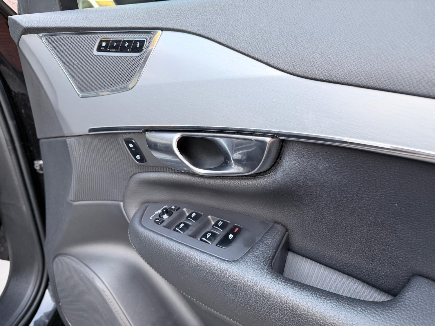 Used Volvo XC90 2017 for sale - 76989681: Photo 13