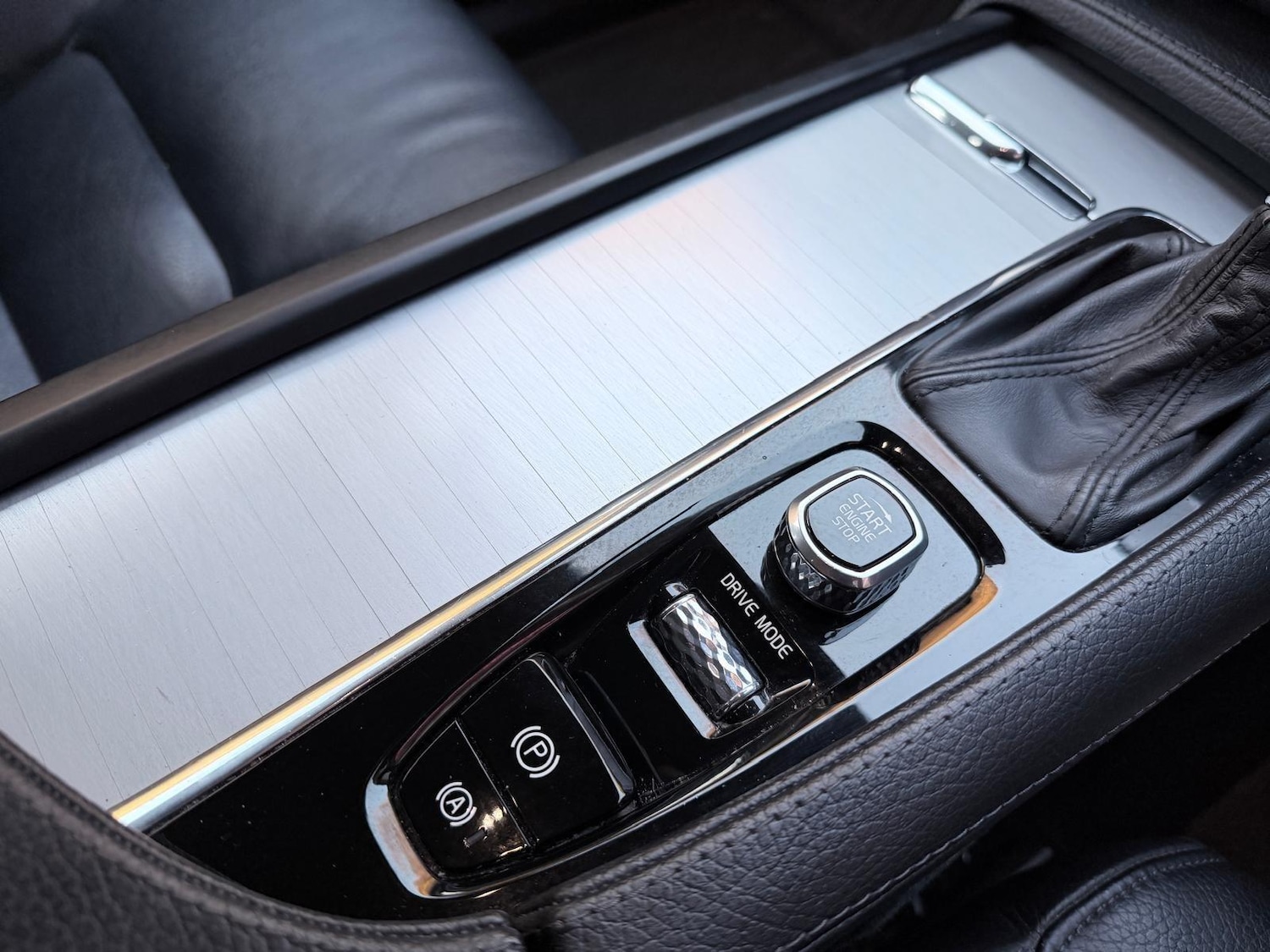 Used Volvo XC90 2017 for sale - 76989681: Photo 25